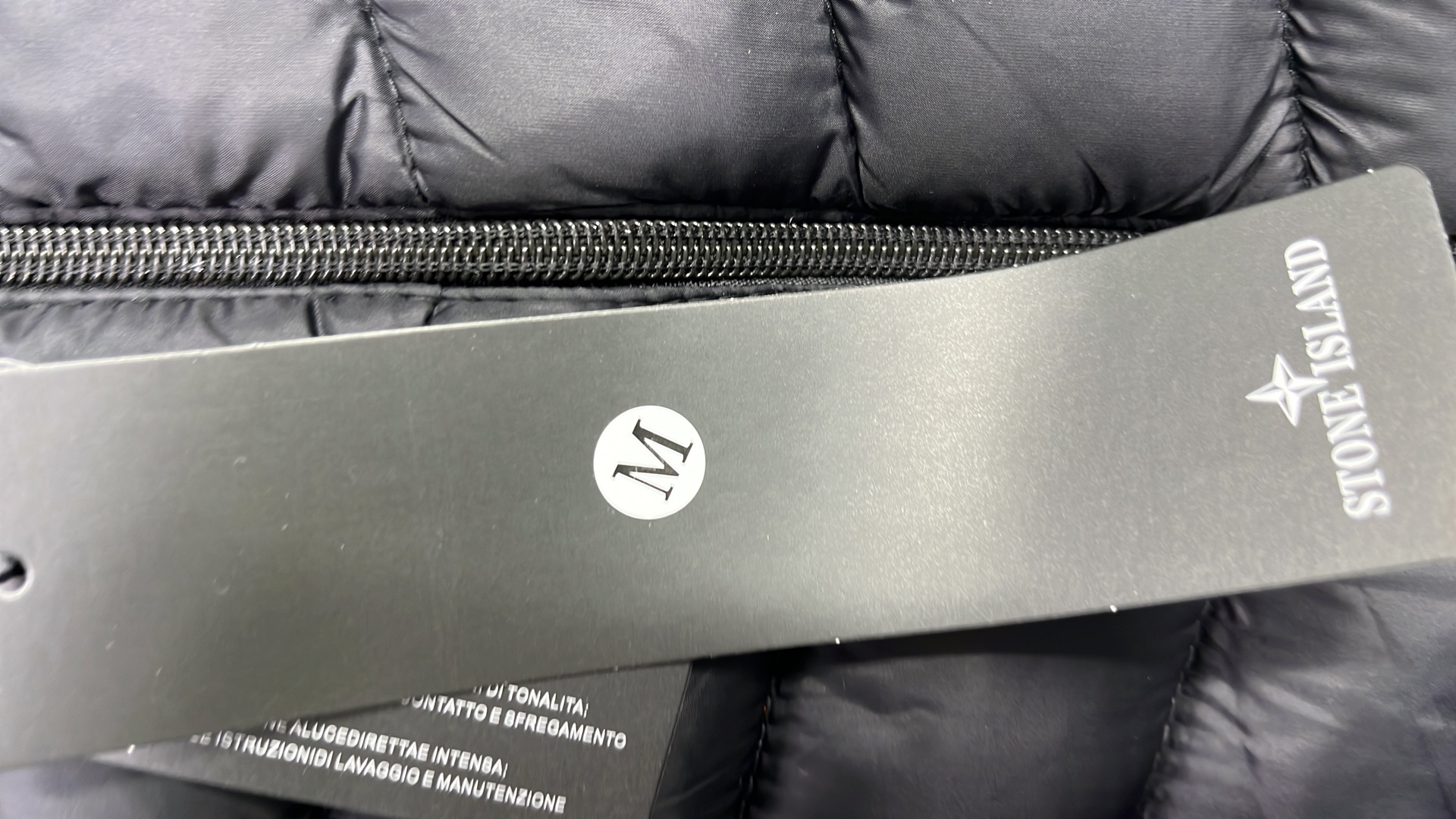 Stone Island Puffer Jackets & Vests Collection