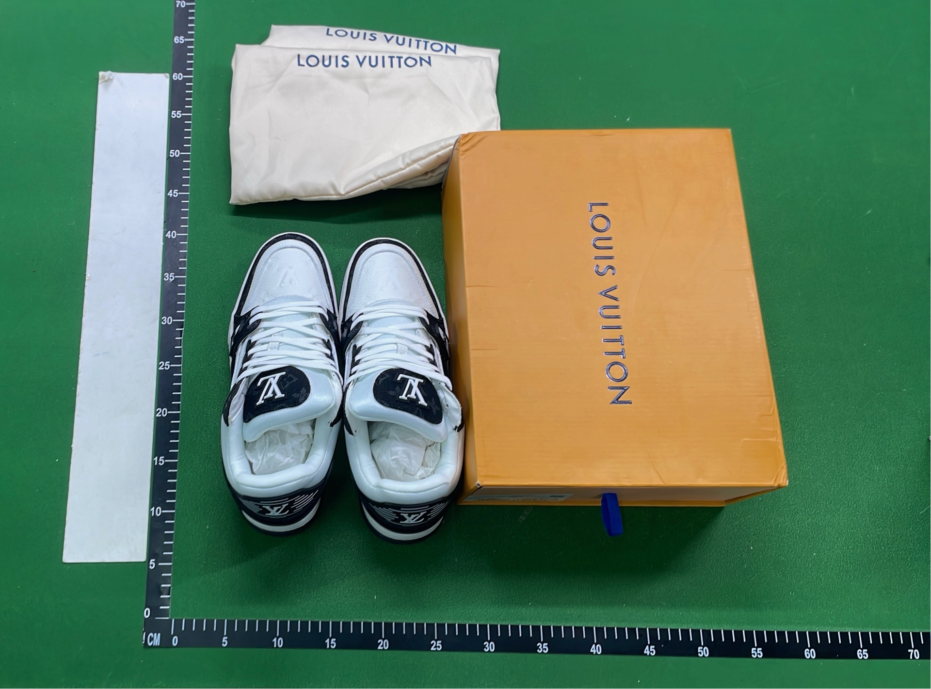 Louis Vuitton x Supreme Trainer Sneakers - Limited Edition
