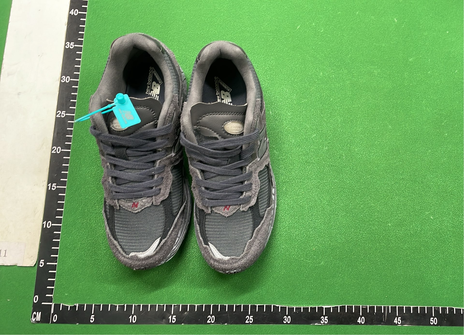 New Balance 2002R Running Shoes - Classic Retro Design