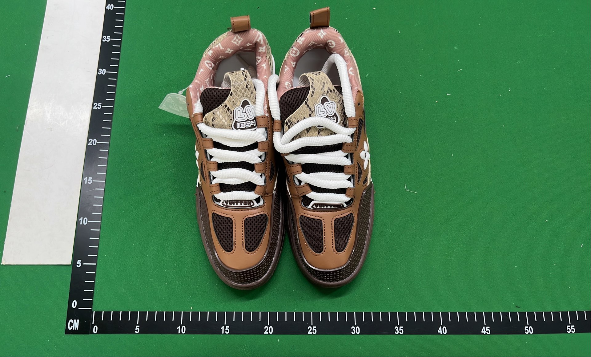 Louis Vuitton LV Trainer Sneakers - Premium Fashion Sport Shoes