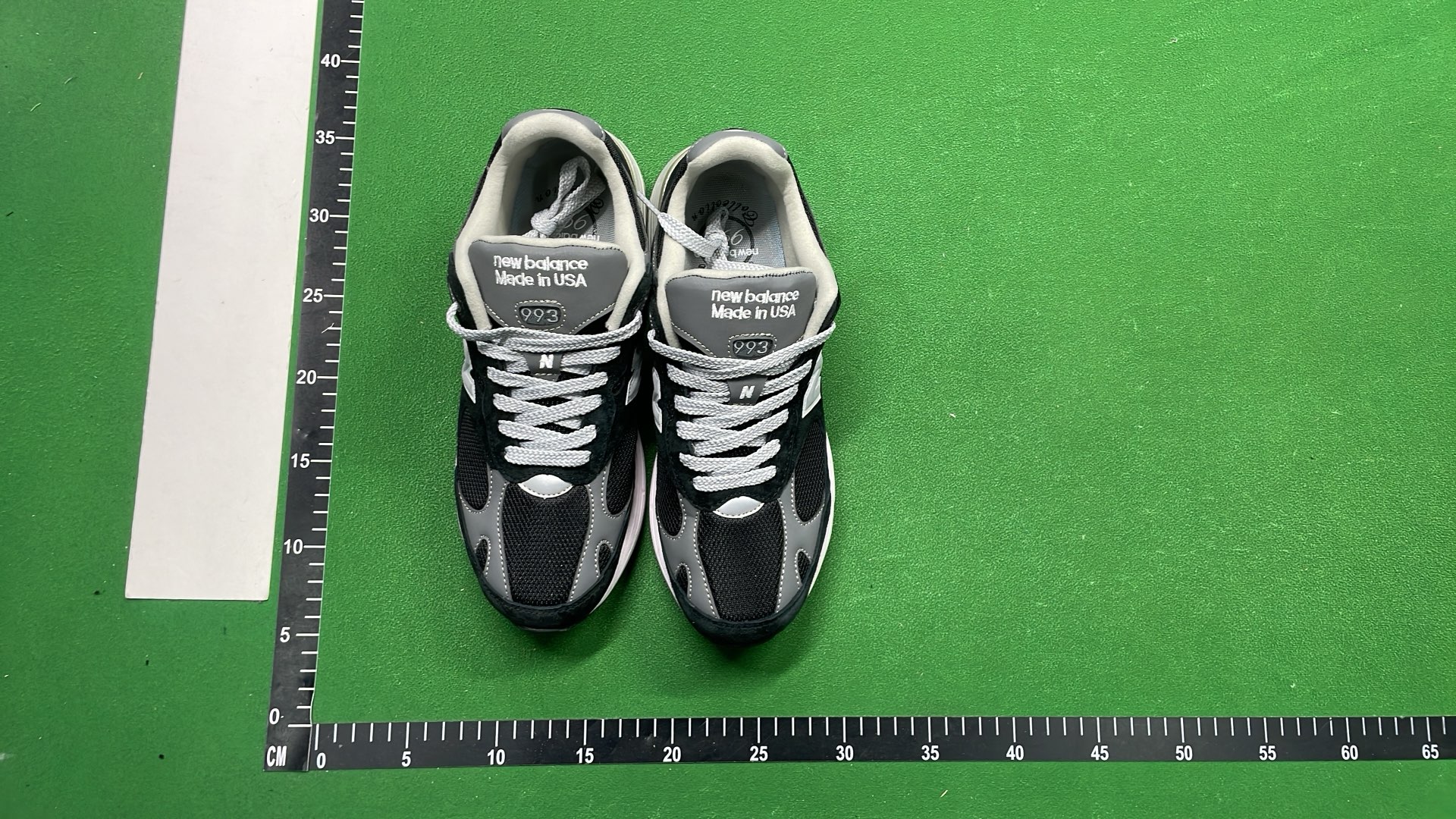 New Balance NB 990 V4（30+）  in the Best OopBuy Spreadsheet QC photos
