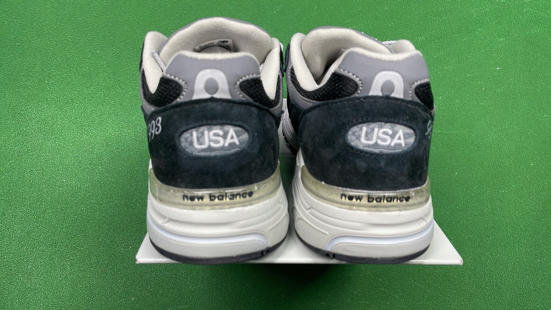 New Balance NB 990 V4（30+）  in the Best OopBuy Spreadsheet QC photos