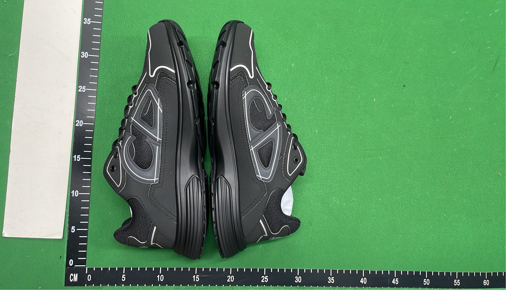 1:1 Batch DIOR B30 Shoes  in the Best OopBuy Spreadsheet QC photos