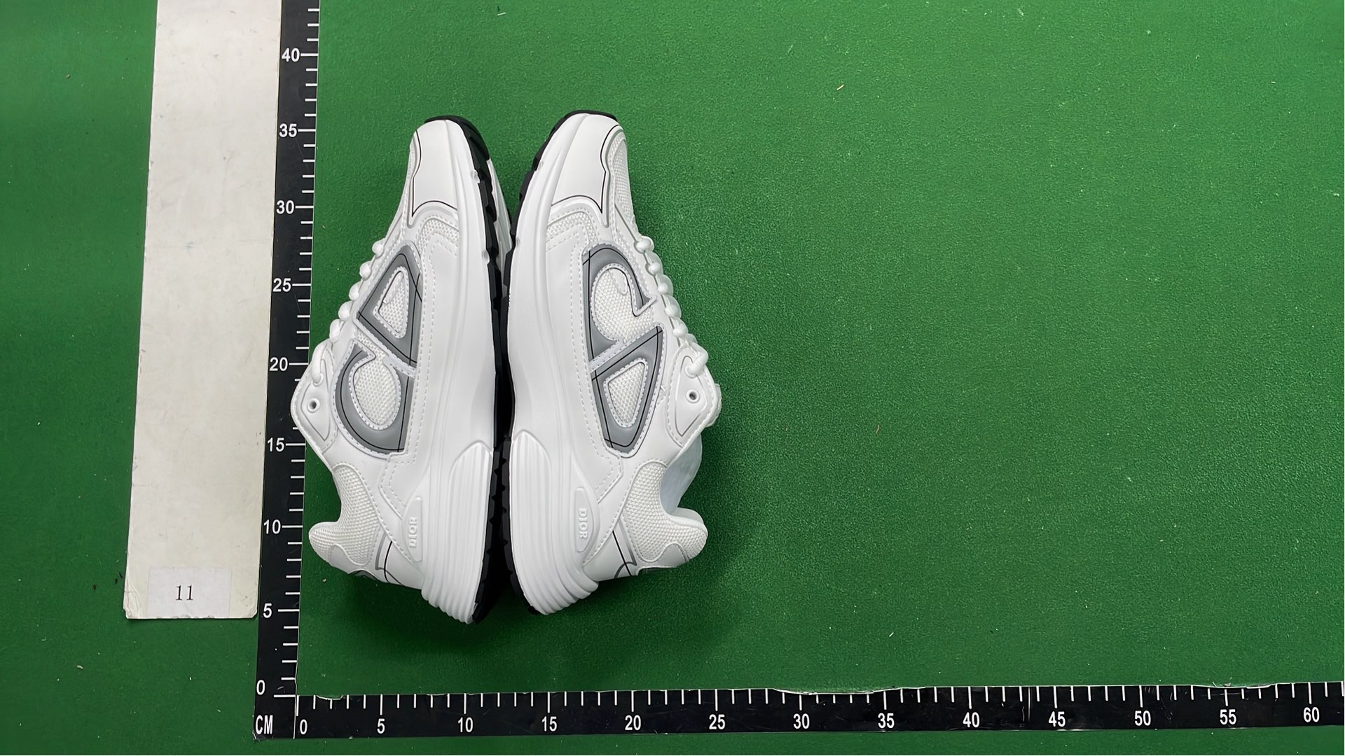 1:1 Batch DIOR B30 Shoes  in the Best OopBuy Spreadsheet QC photos
