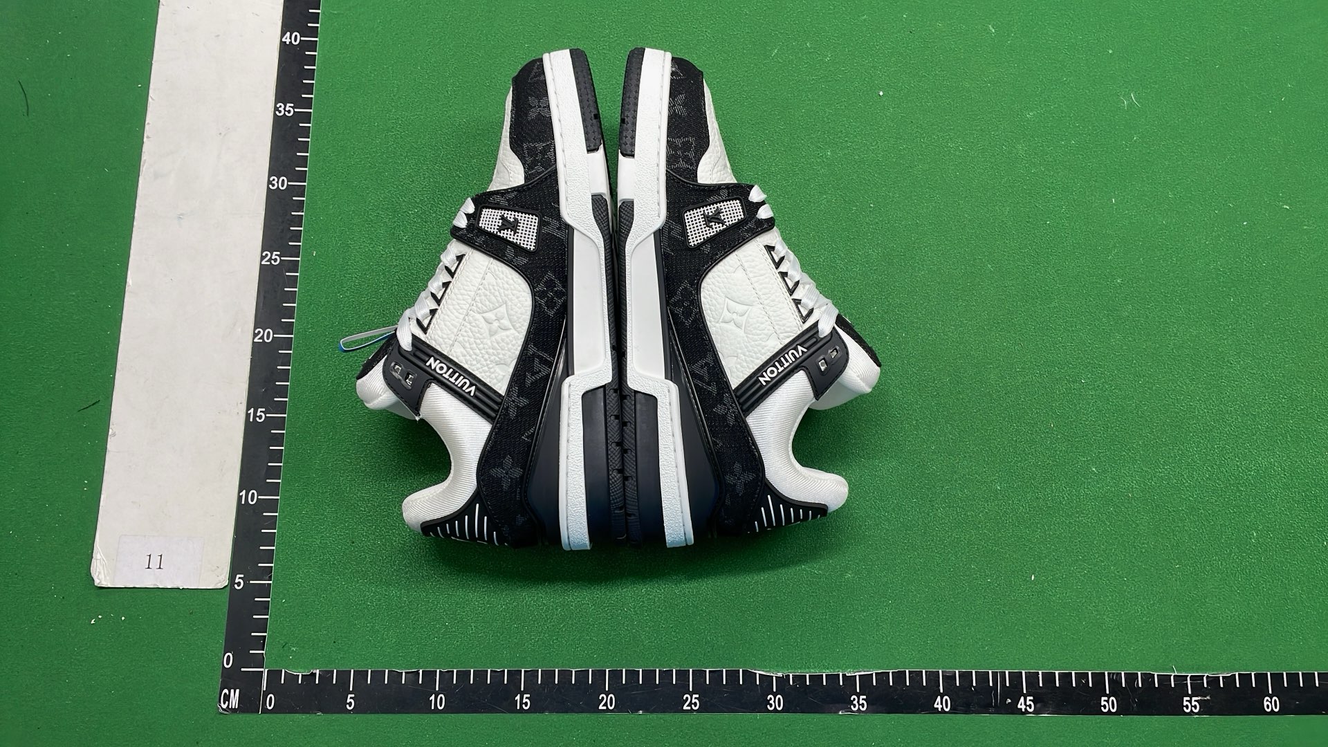 1:1 Batch LOUIS VUITTON Trainer Shoes  in the Best OopBuy Spreadsheet QC photos