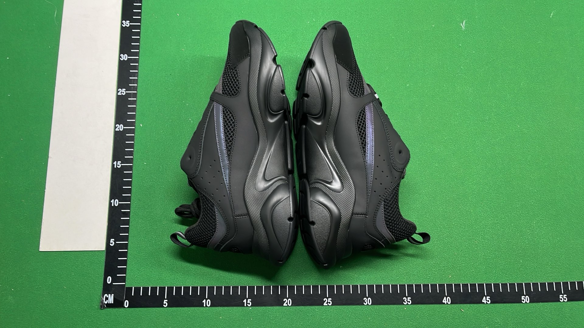 1:1 Batch DIOR B22 Shoes-1  in the Best OopBuy Spreadsheet QC photos