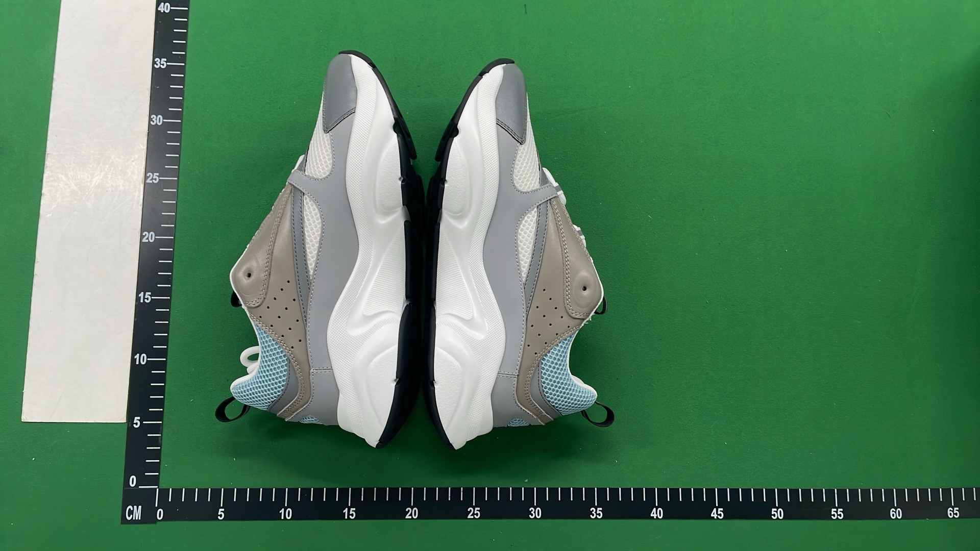 1:1 Batch DIOR B22 Shoes-1  in the Best OopBuy Spreadsheet QC photos