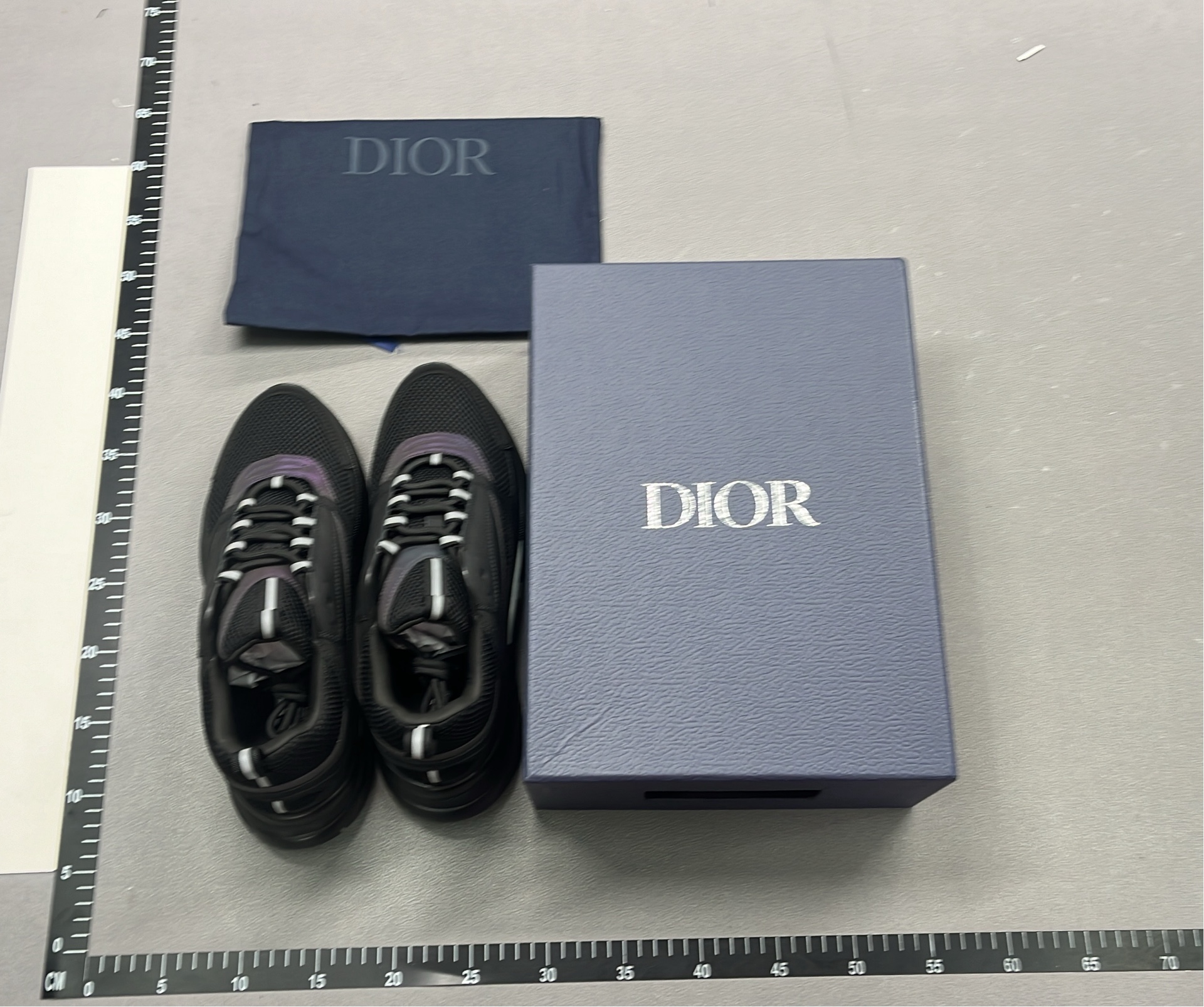 1:1 Batch DIOR B22 Shoes-1  in the Best OopBuy Spreadsheet QC photos