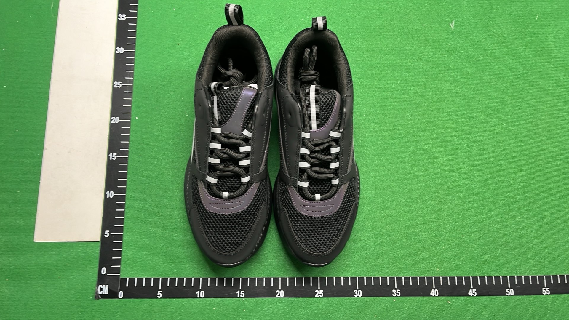 1:1 Batch DIOR B22 Shoes-1  in the Best OopBuy Spreadsheet QC photos