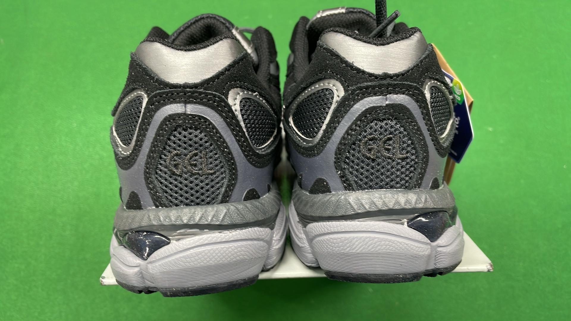 1:1 Batch Asics GEL-NYCshoes  in the Best OopBuy Spreadsheet QC photos