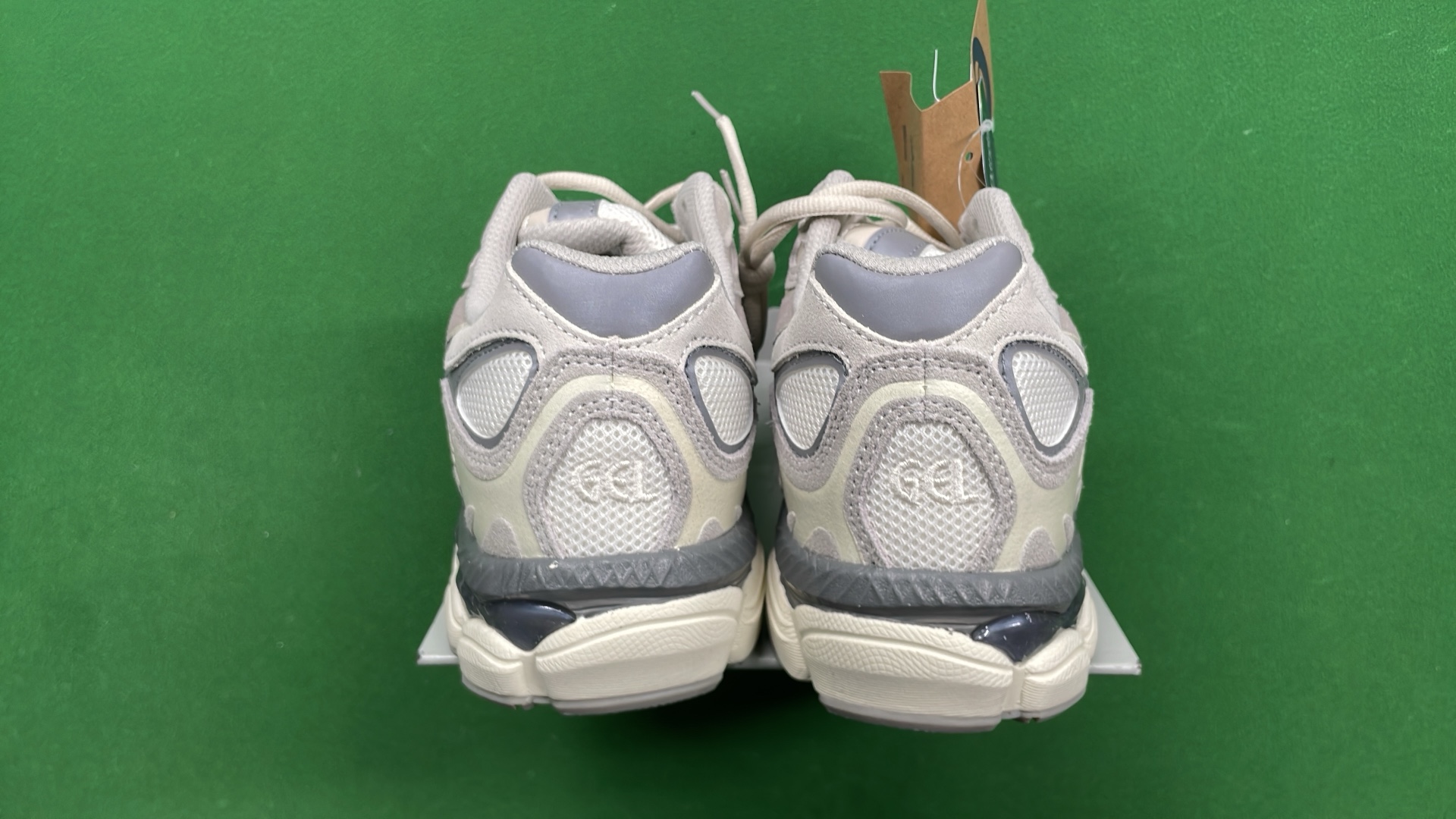 1:1 Batch Asics GEL-NYCshoes  in the Best OopBuy Spreadsheet QC photos