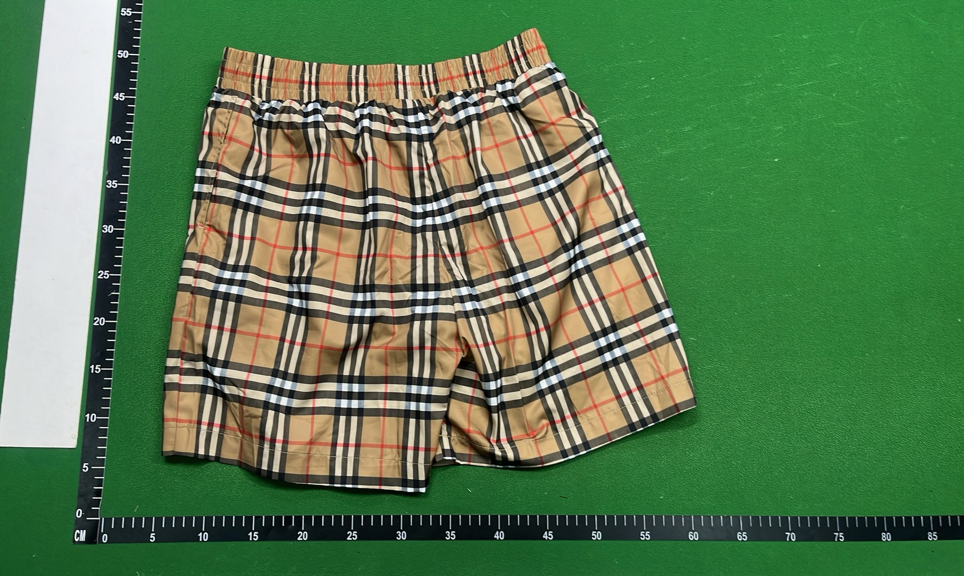 1:1 Batch Burberry shorts  in the Best OopBuy Spreadsheet QC photos