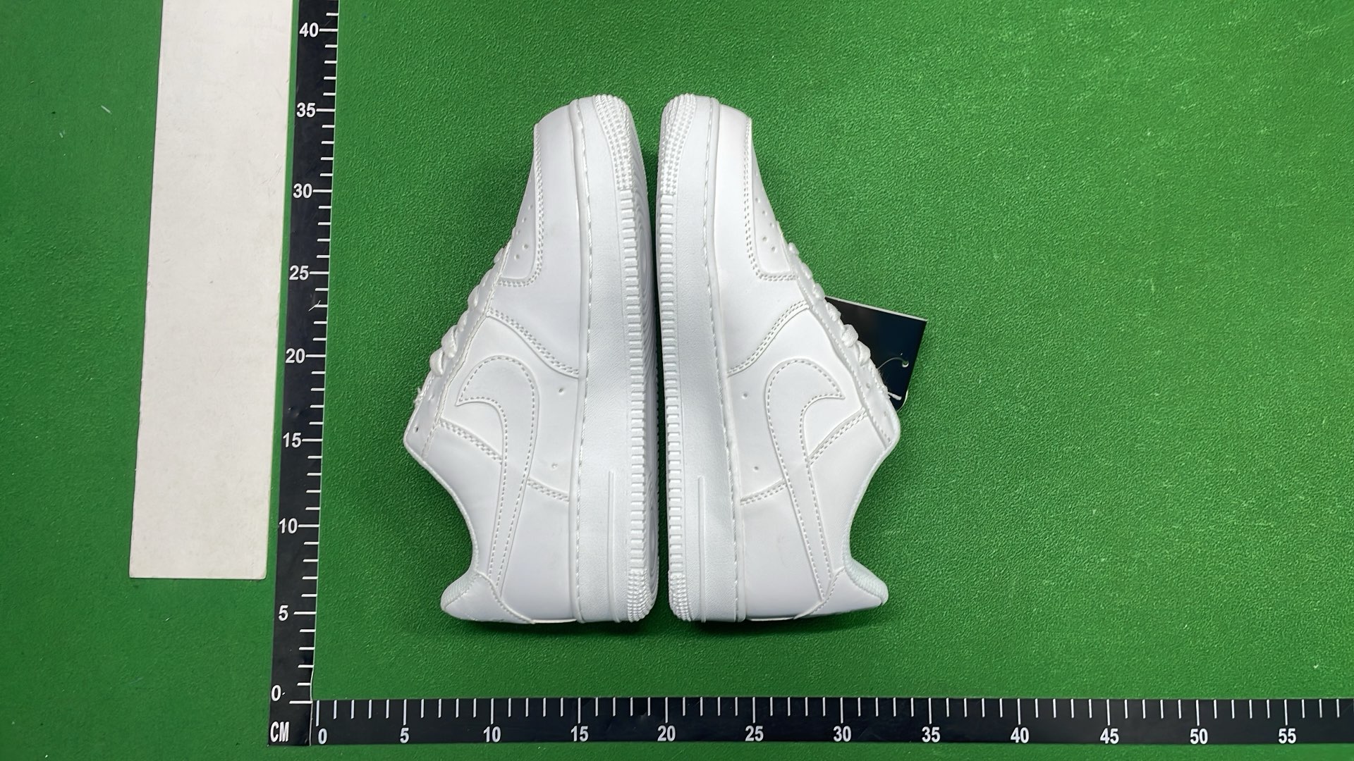 C-L Version Casual Shoes Sneakers Top Version 111-42号DZ  in the Best OopBuy Spreadsheet QC photos