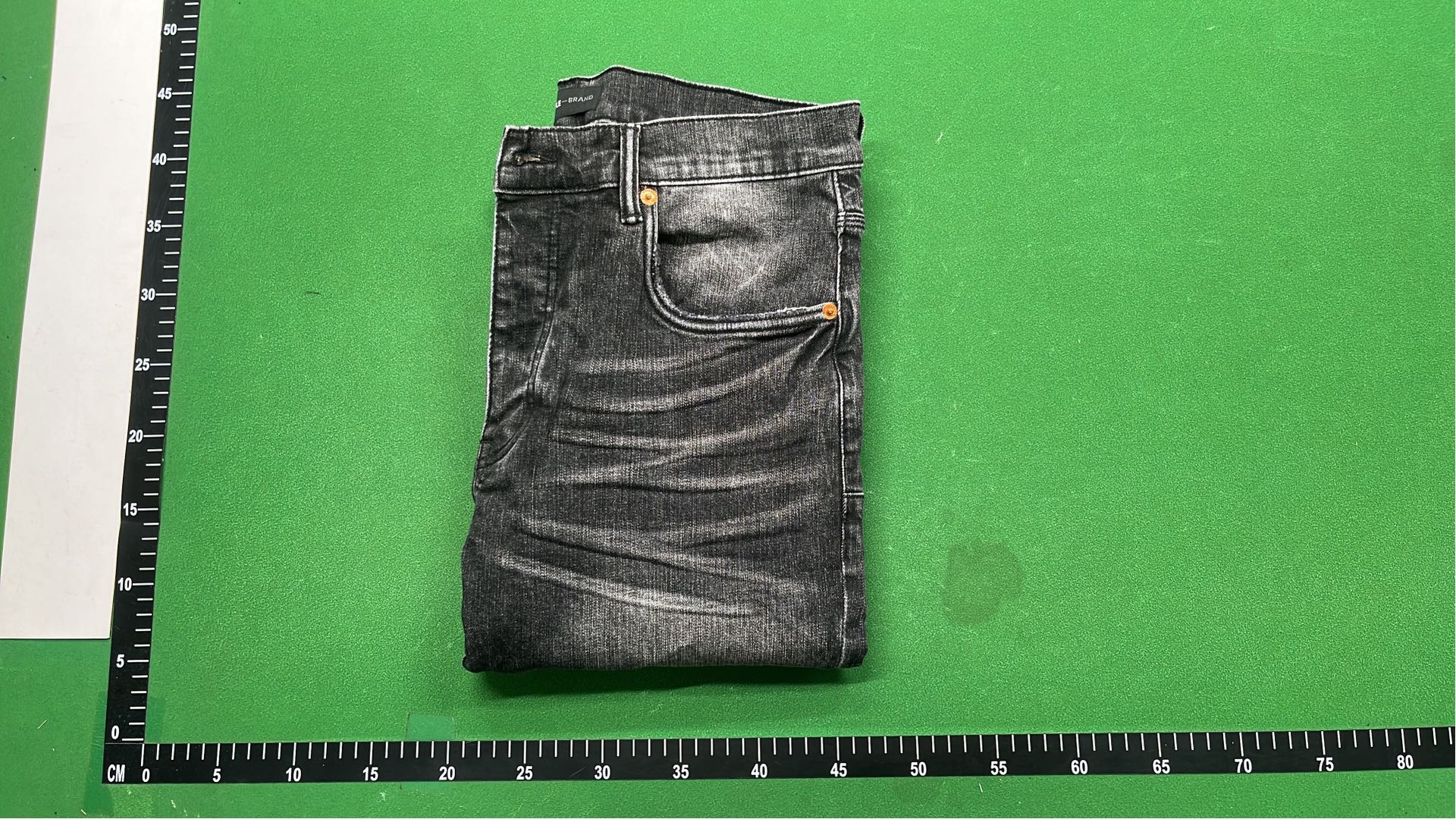 Men's Black Slim Fit Jeans with Distressed Wash
