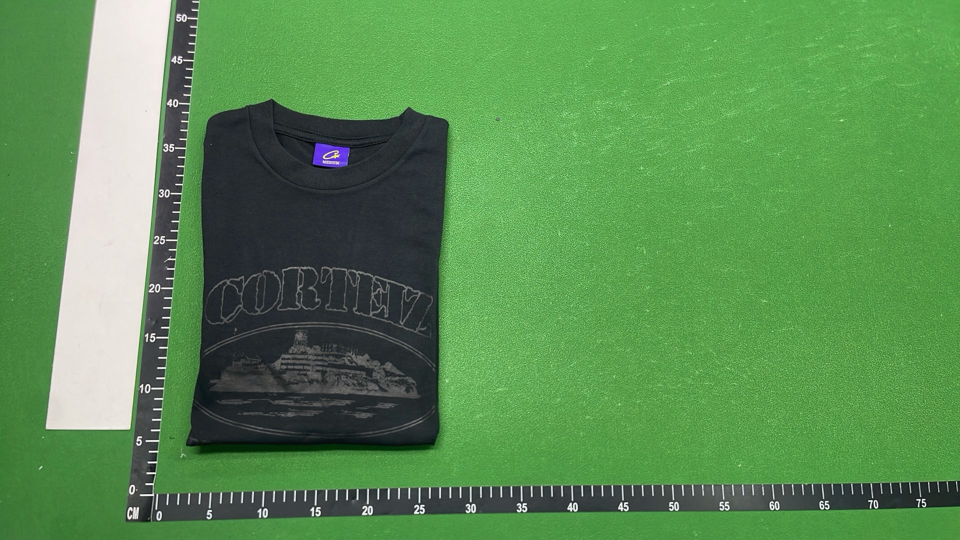 Cortez T-Shirt with Island Graphic Design