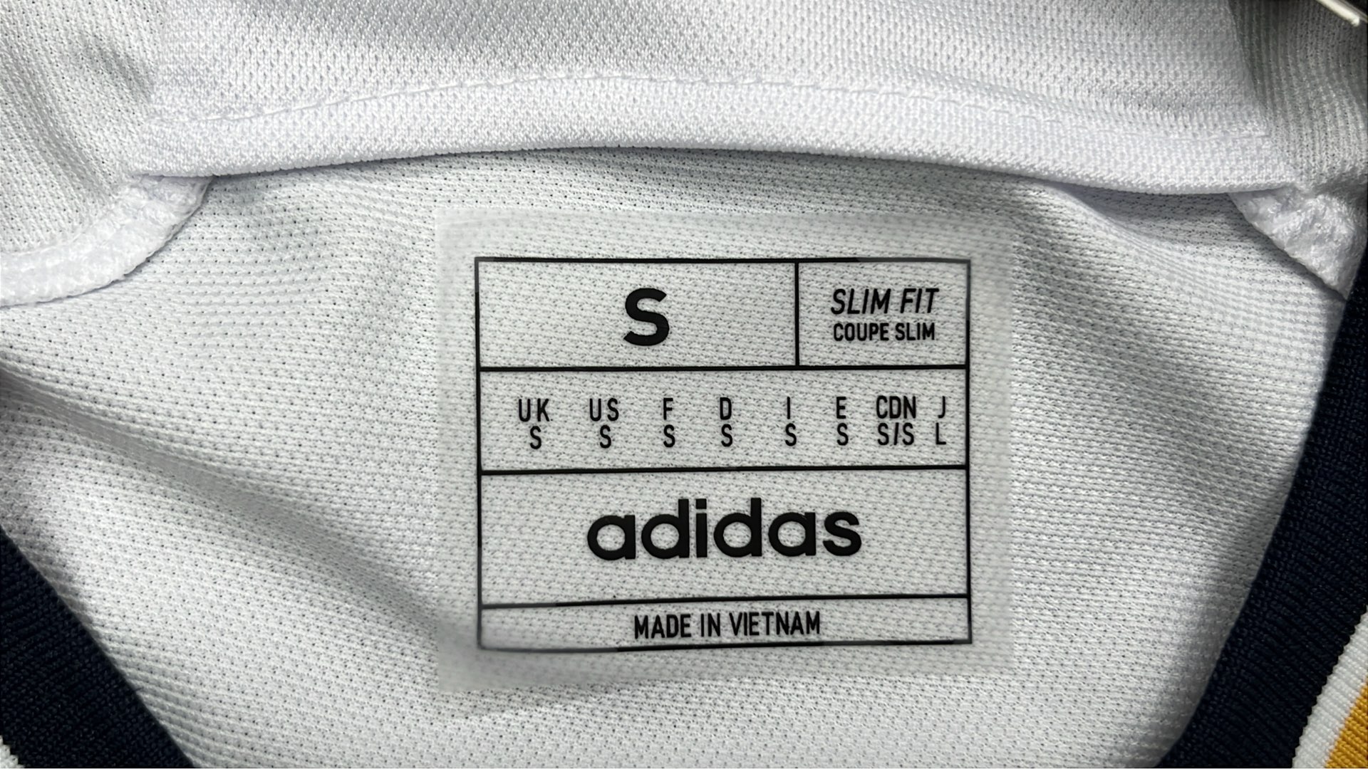 Real Madrid Home Jersey 2023-2024 - Official Football Kit