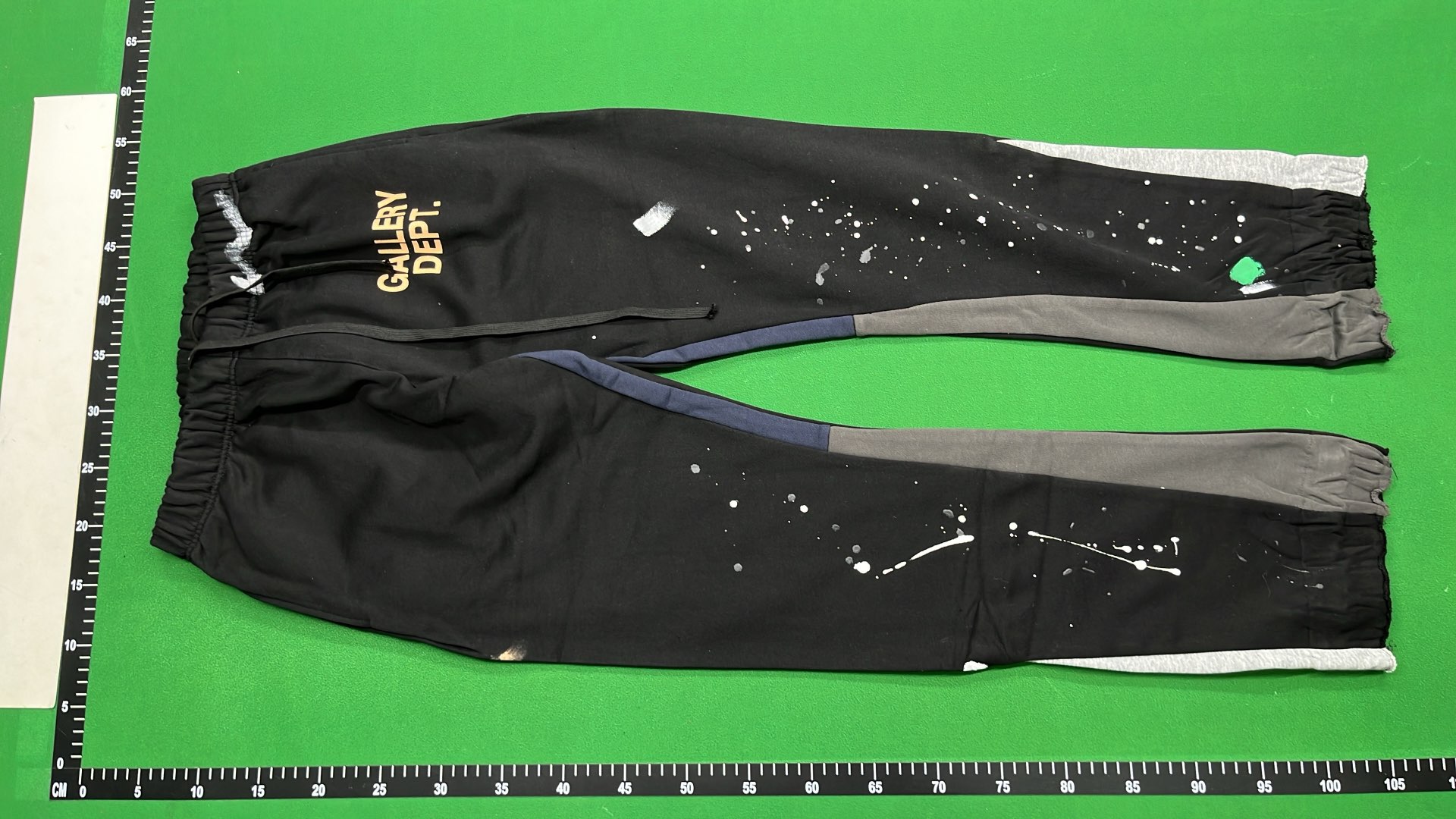 Gallery Dept Paint Splatter Sweatpants - Men's Casual Pants