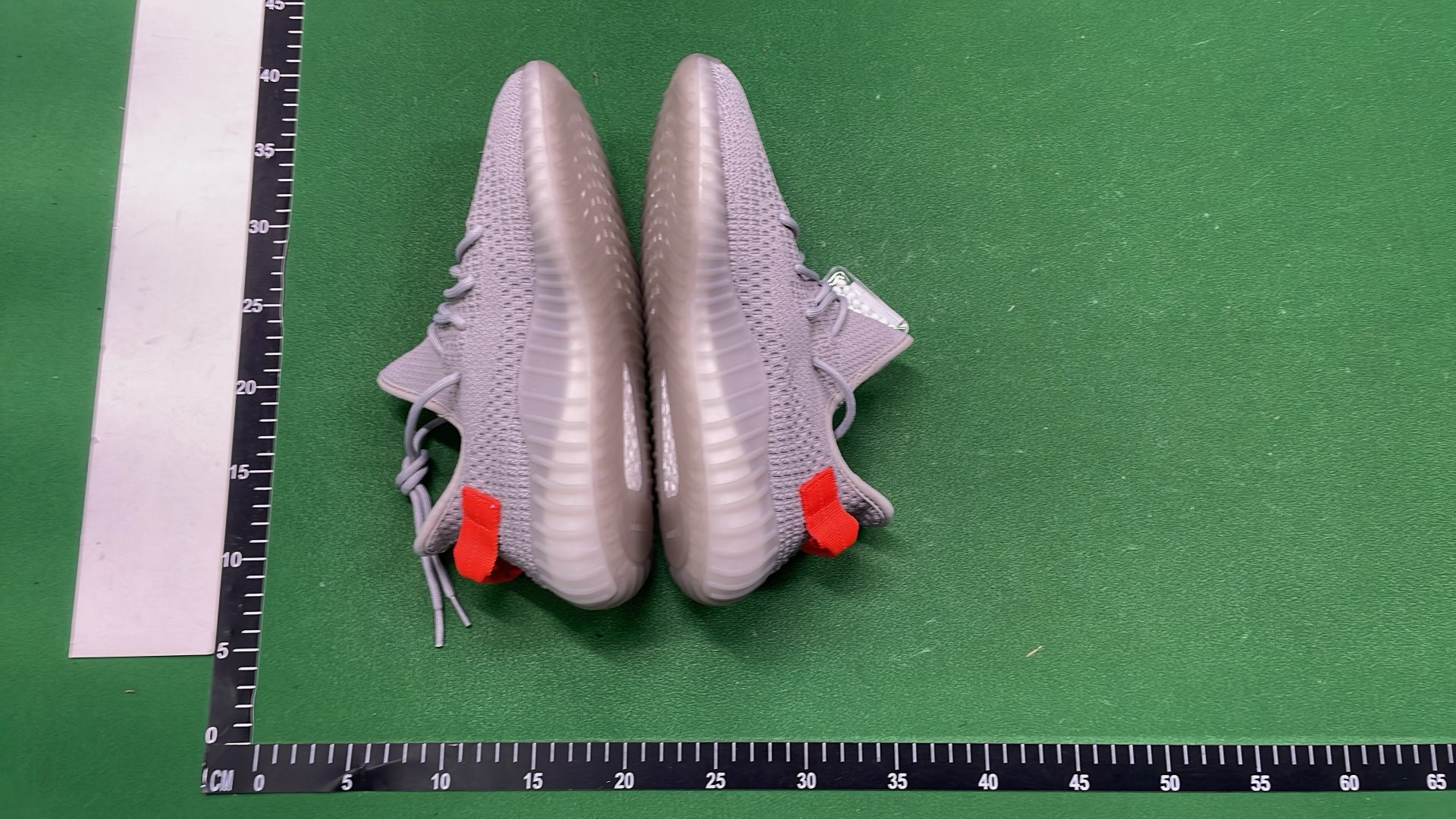 Yeezy Boost 350 V2 Sneakers for Men and Women