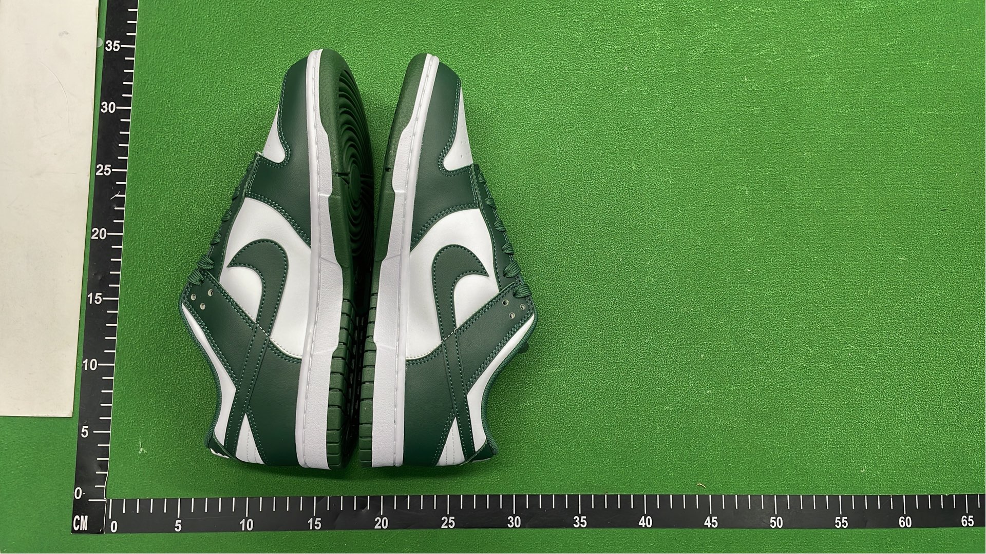 Nike Dunk Low Retro Shoes Collection