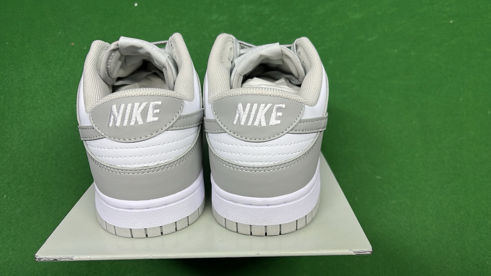 Nike Dunk Low White Grey Sneakers