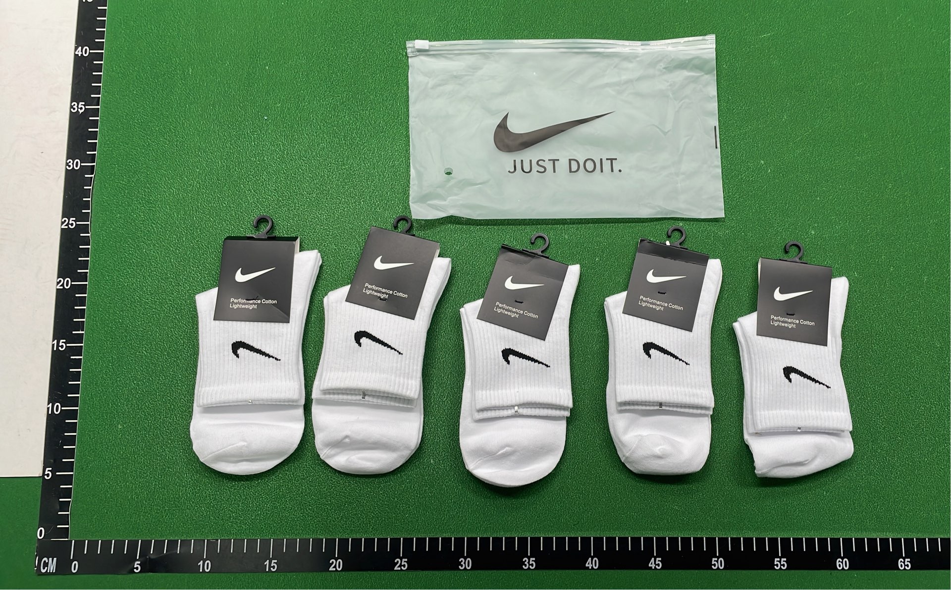 Nike Socks 5-Pack with Just Do It Logo