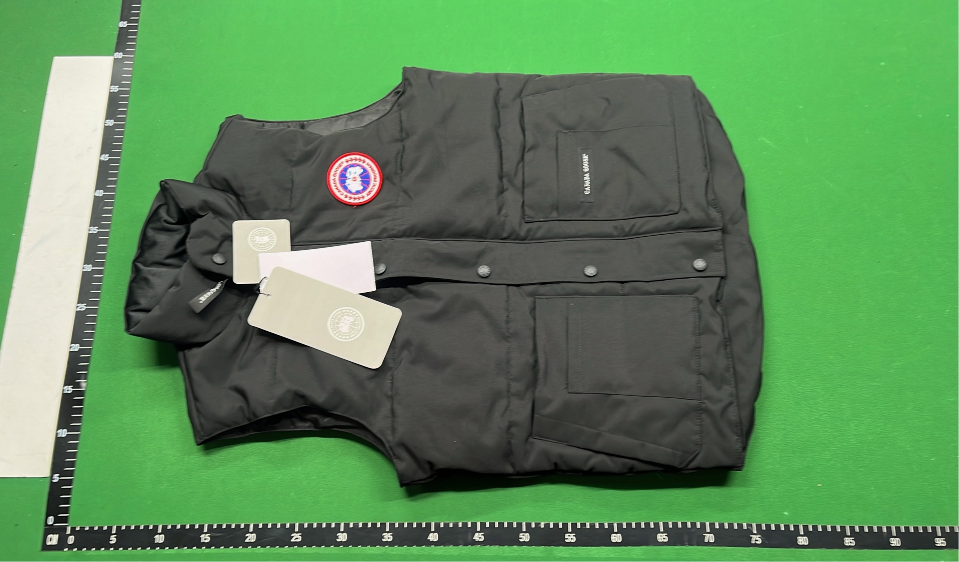 Canada Goose Down Jacket for Men and Women - Winter Warm Parka with Fur Hood