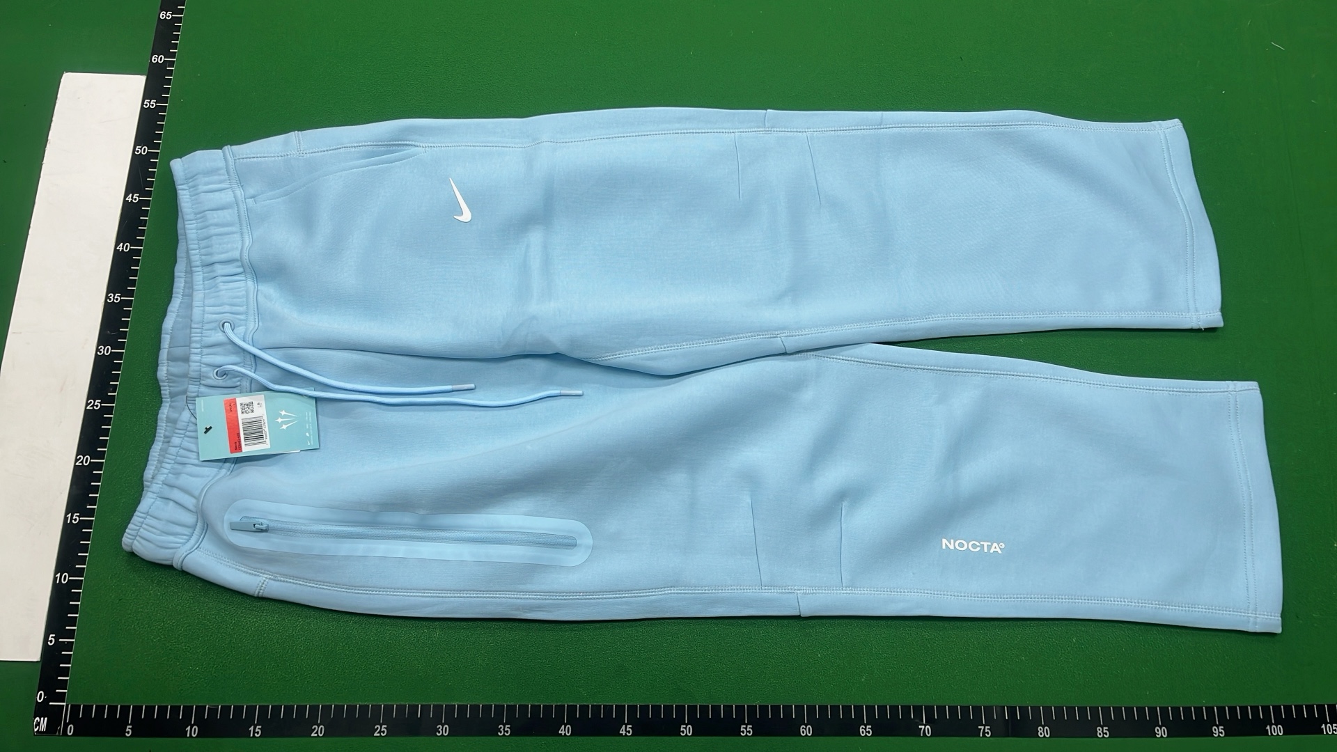 Green Hoodie and Pants Set for Men - Comfortable Tracksuit