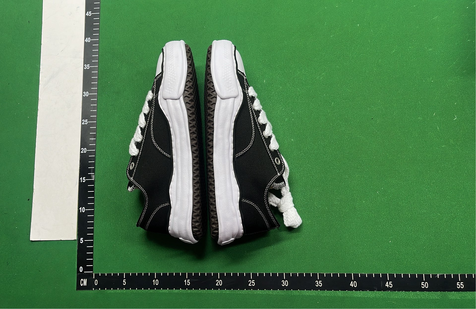 MMY BLAKEY Chunky Sneakers for Men and Women