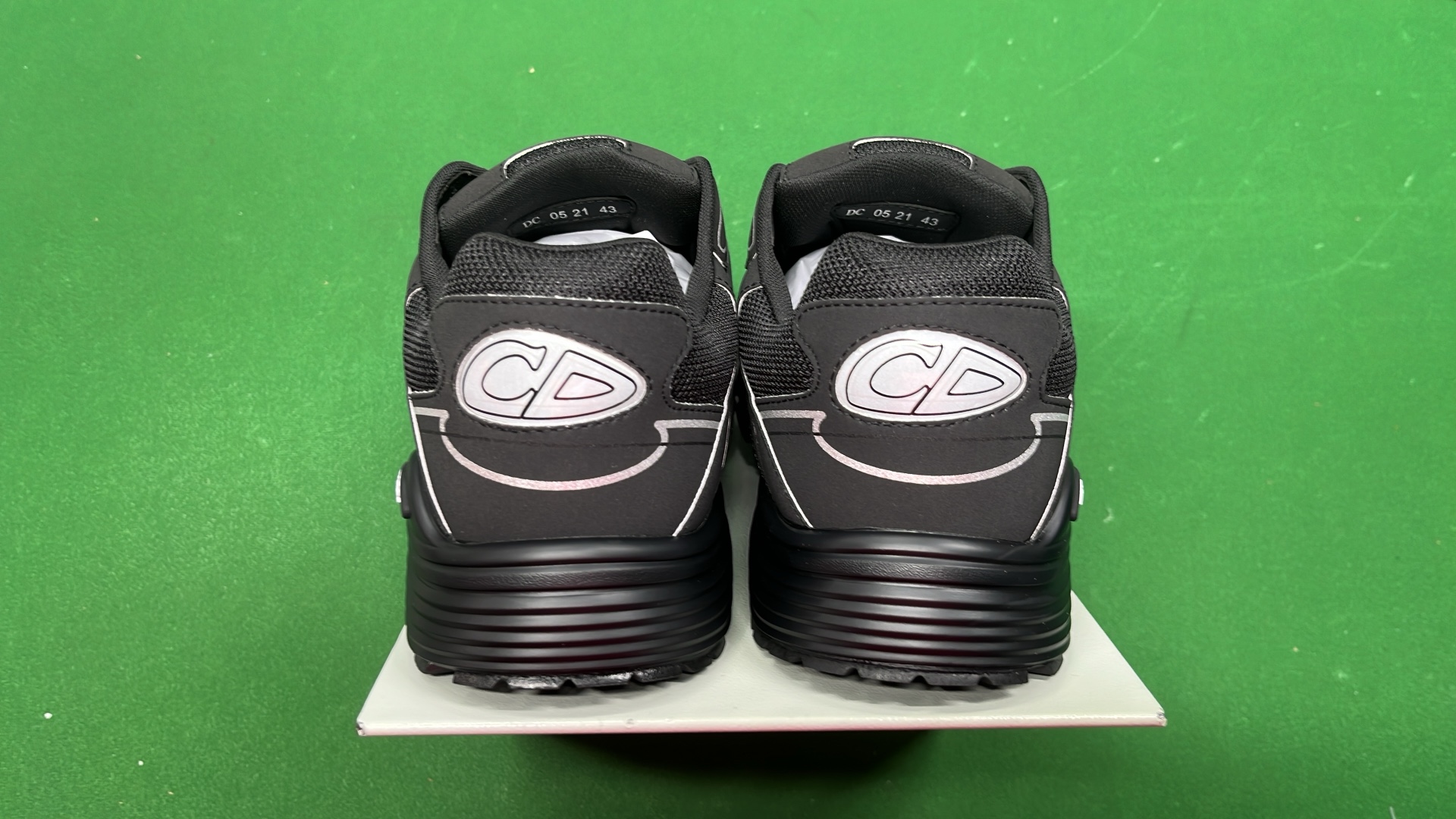 1:1 Batch DIOR B30 Shoes  in the Best OopBuy Spreadsheet QC photos