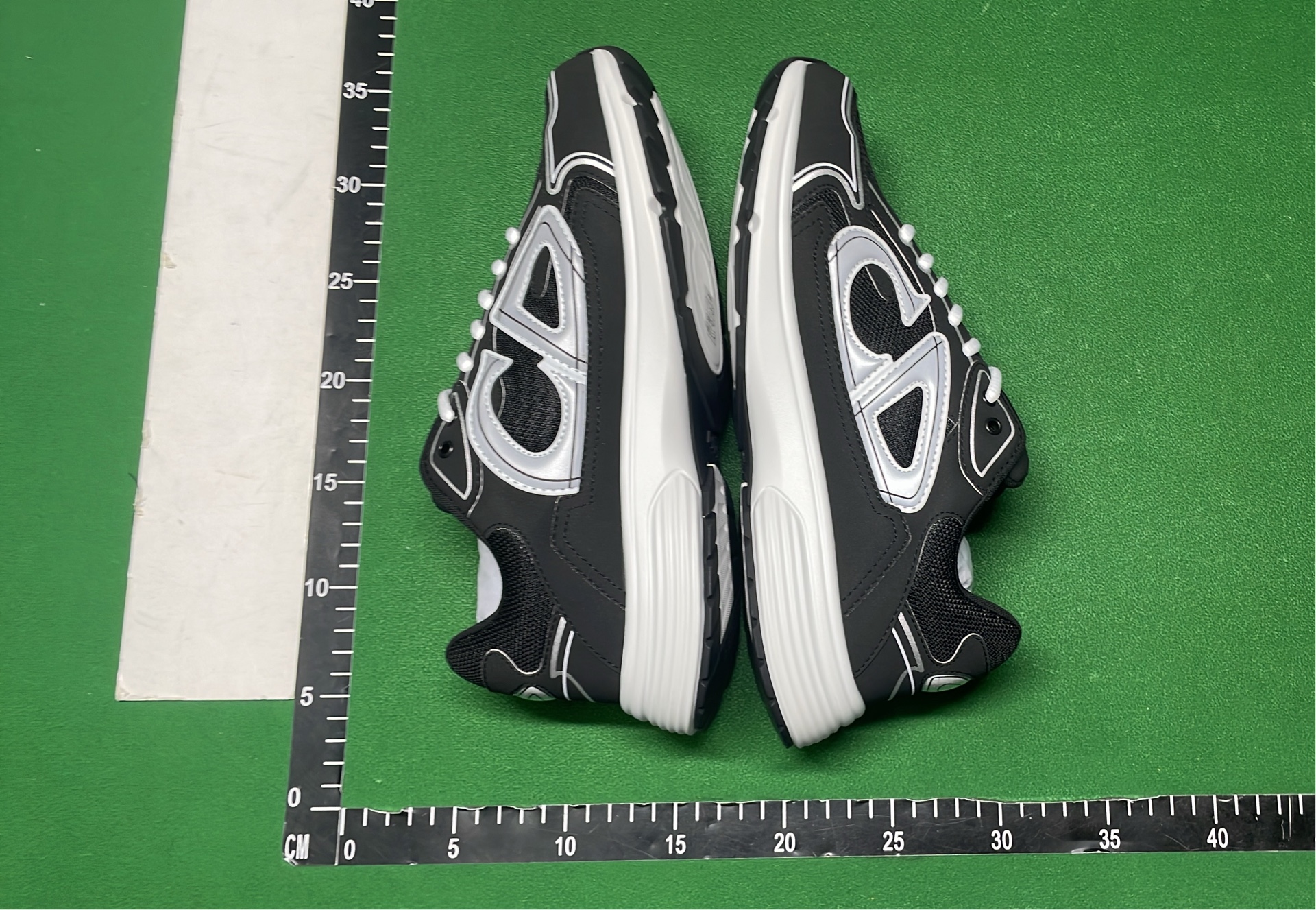 1:1 Batch DIOR B30 Shoes  in the Best OopBuy Spreadsheet QC photos