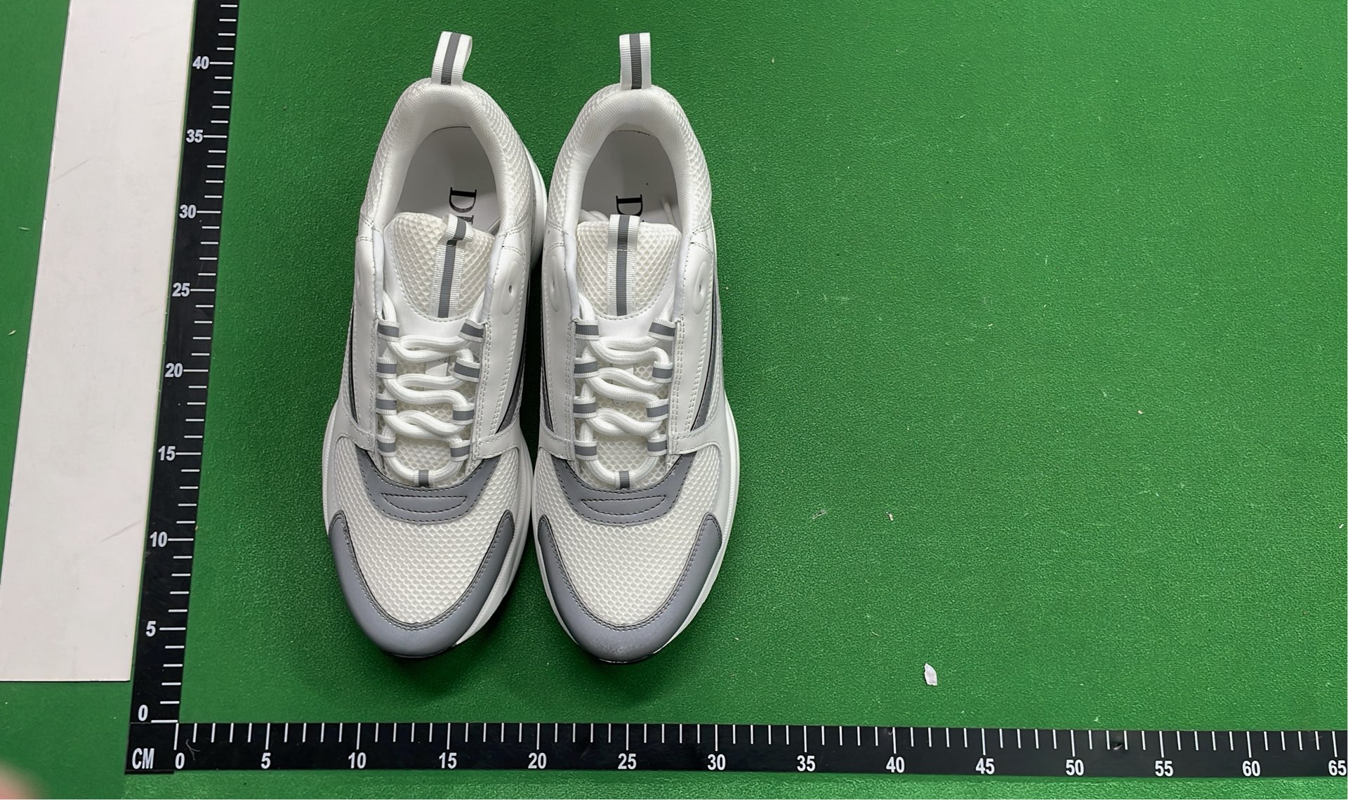 1:1 Batch DIOR B22 Shoes-1  in the Best OopBuy Spreadsheet QC photos