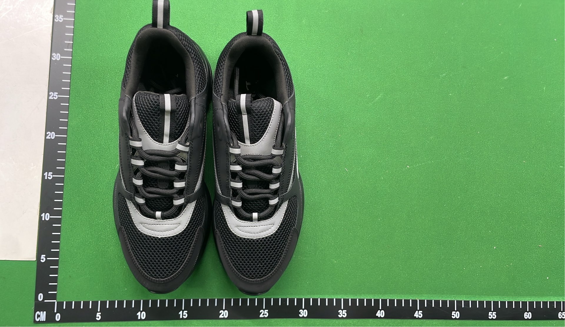 1:1 Batch DIOR B22 Shoes-1  in the Best OopBuy Spreadsheet QC photos