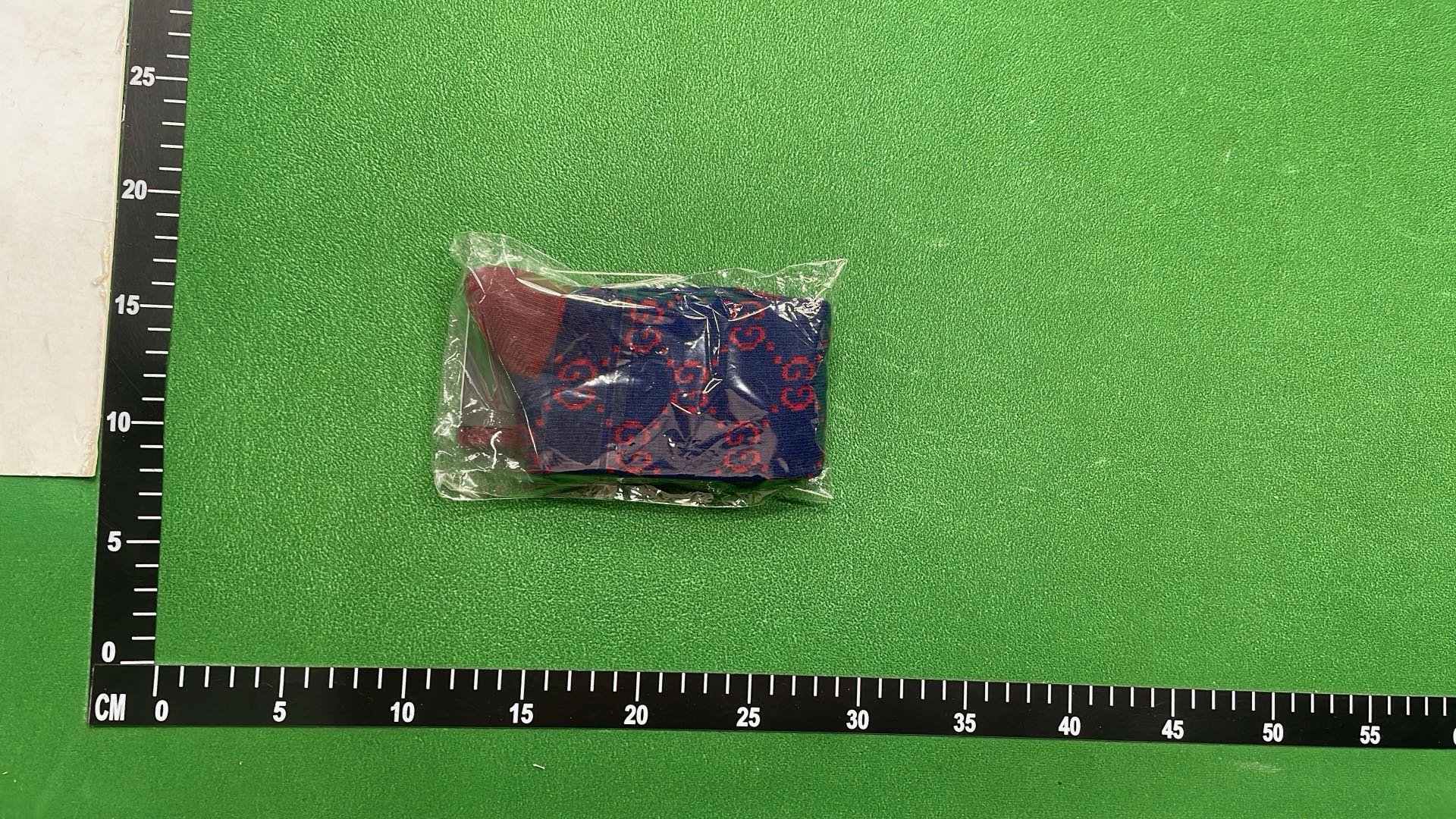 Gucci GG Logo Knee High Socks for Women and Men