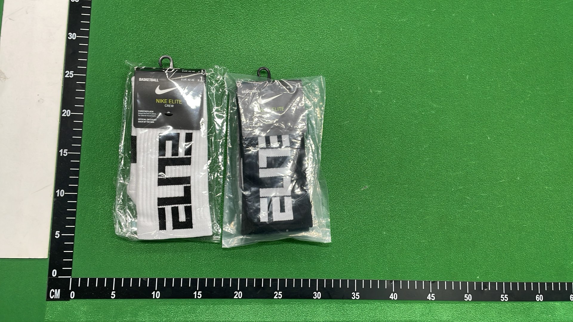 Nike Elite Everyday Crew Socks White Black