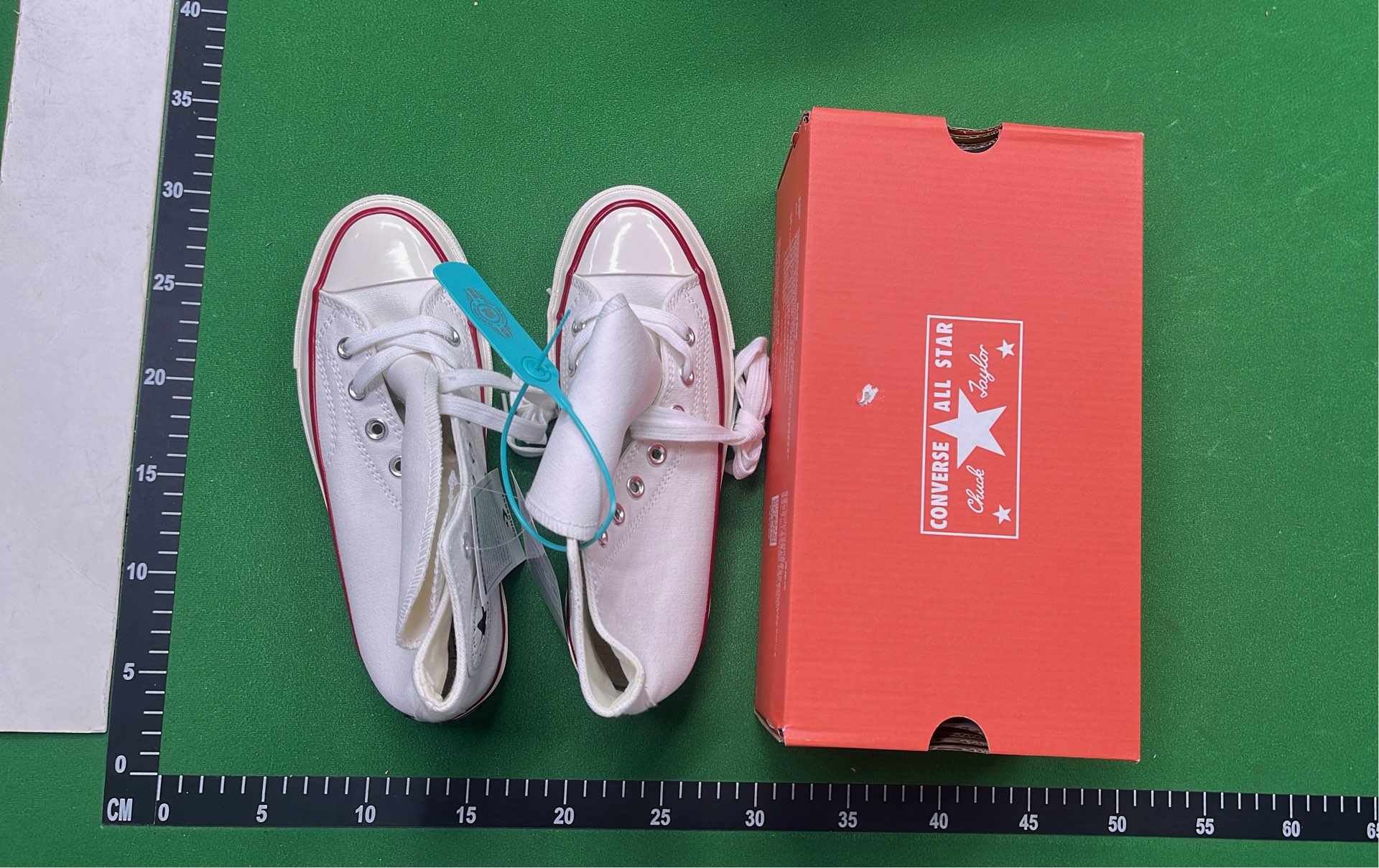 Converse 1970s Chuck Taylor All Star (20+)  in the Best OopBuy Spreadsheet QC photos