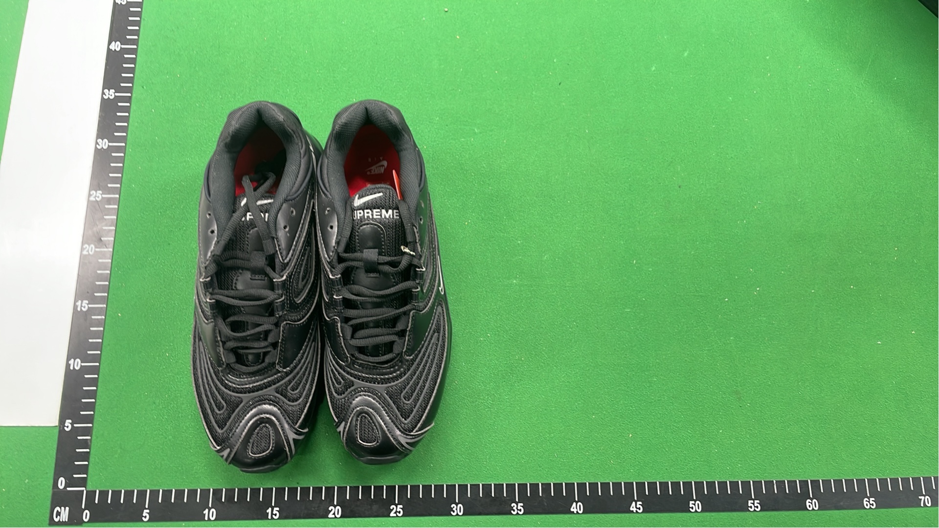 Stylish Fashion Sneakers for Women and Men - Trendy Casual Shoes
