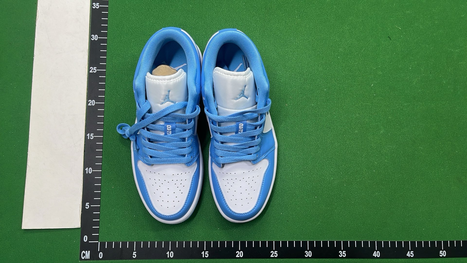 W-AJ1 Low Custom Pattern Sneakers