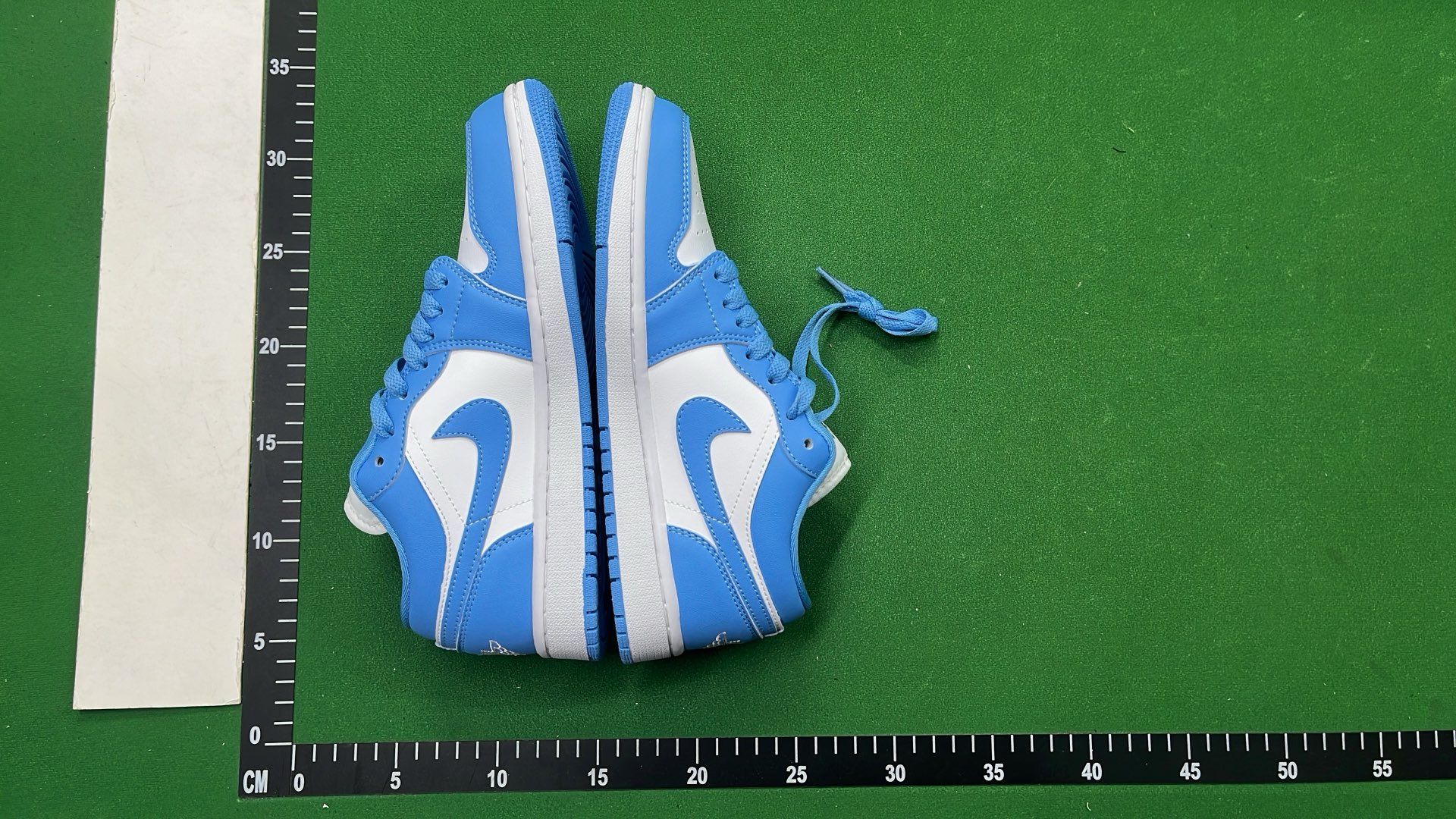 W-AJ1 Low Custom Pattern Sneakers