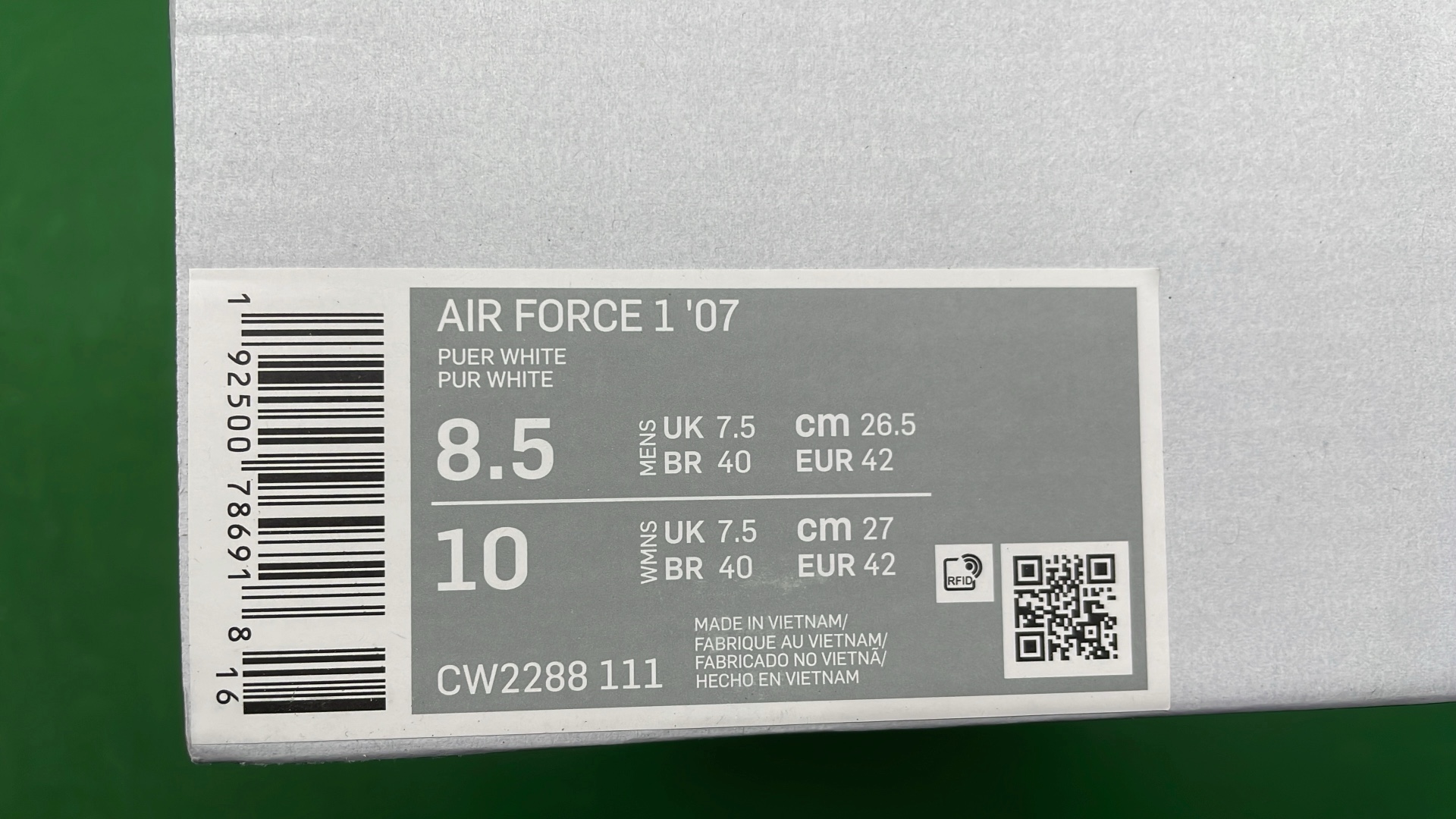 Nike Air Force 1 White Low Top Sneakers