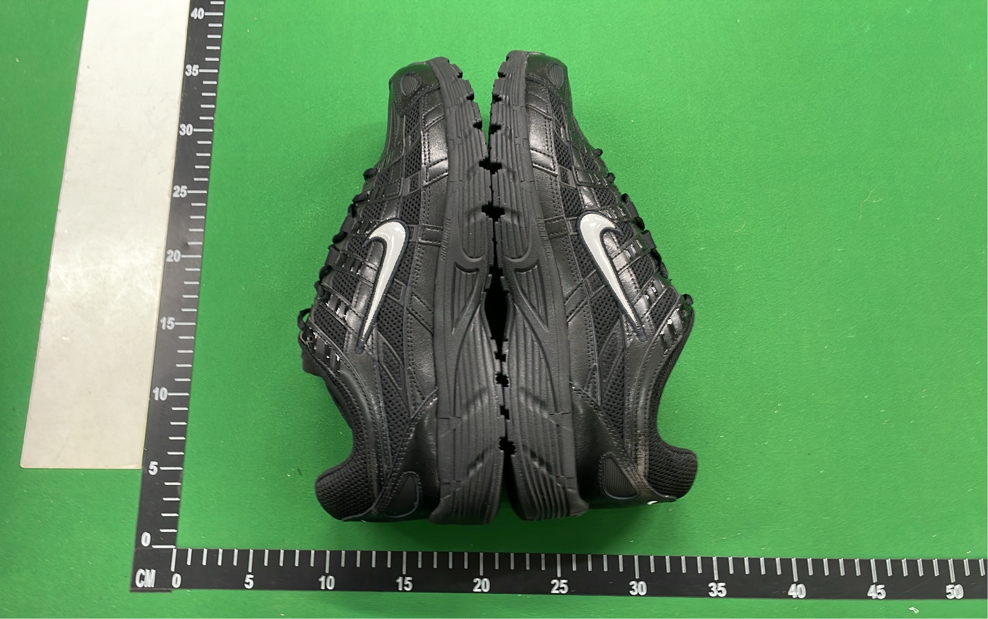 Nike Air Zoom Vomero 14 Running Shoes - Men's Athletic Sneakers