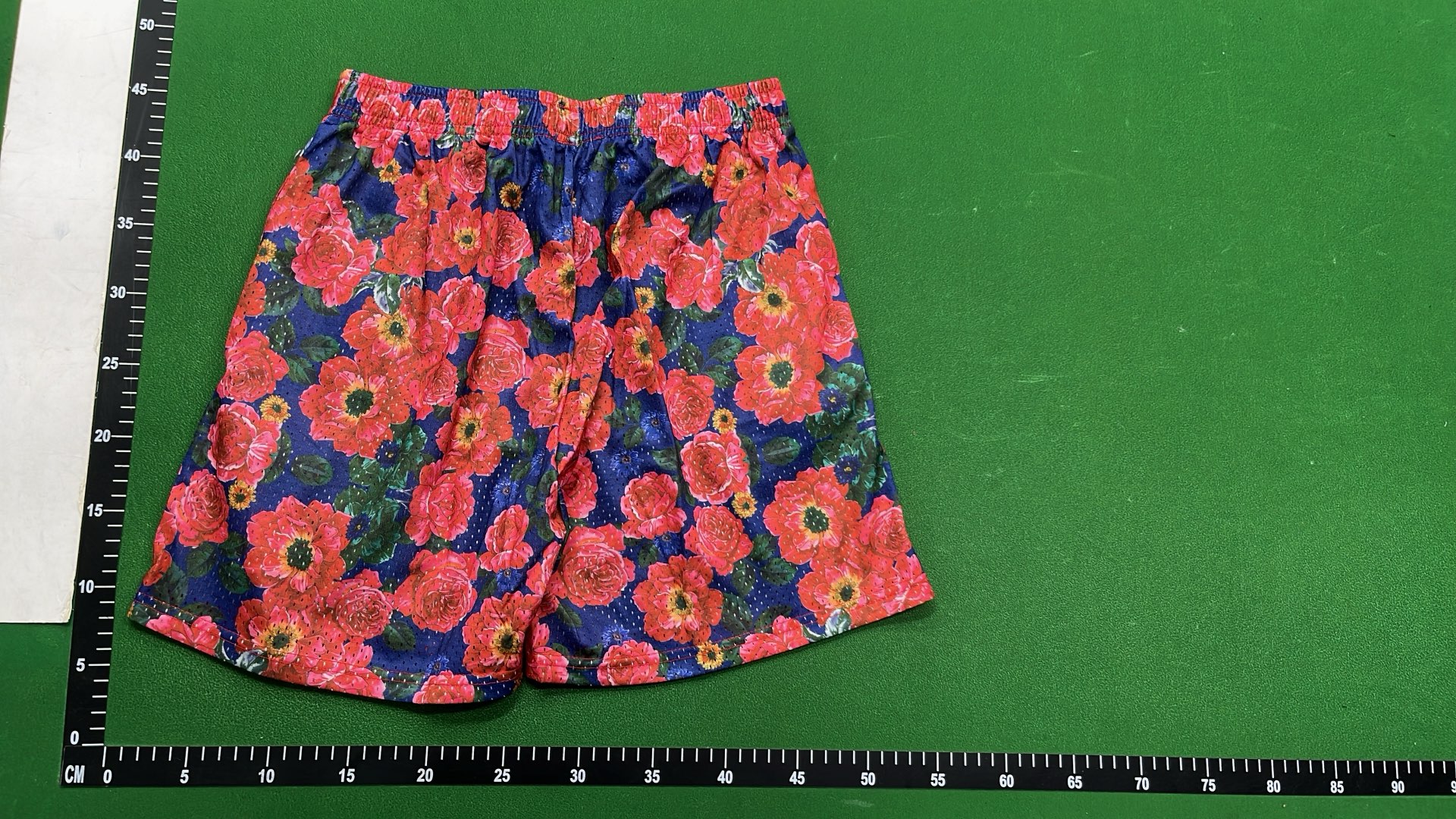 Basic Shorts - Colorful Leopard Print Pattern Pants for Men