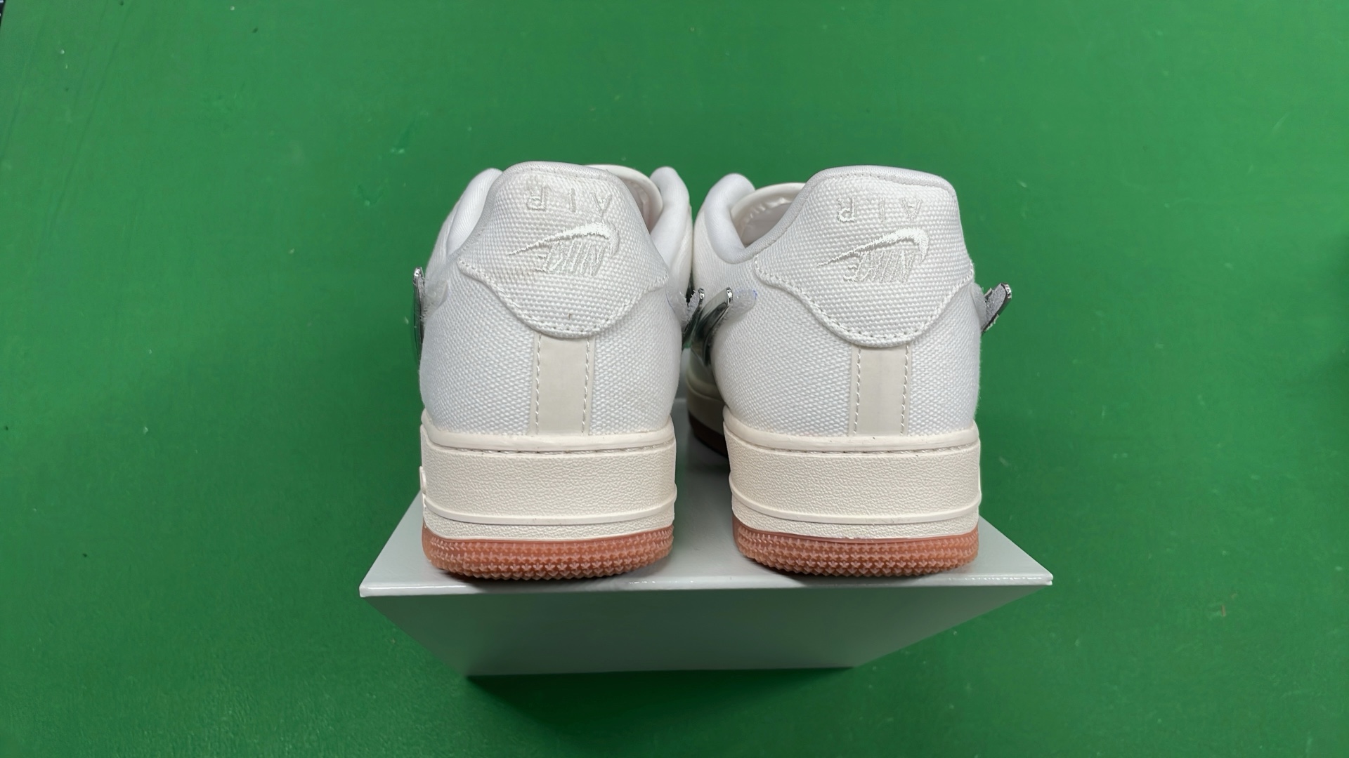 Nike Air Force 1 Low White Silver Swoosh Sneakers