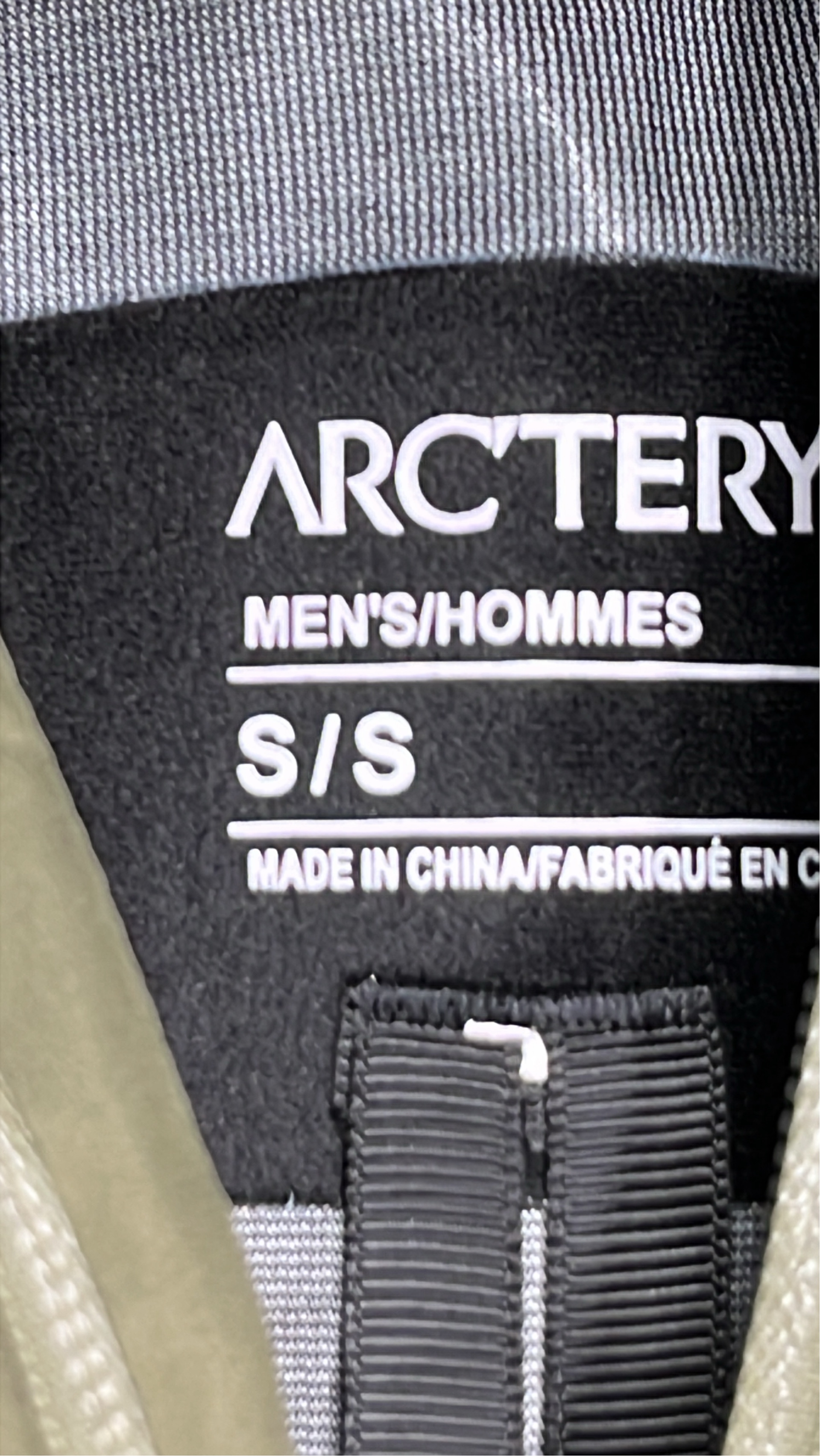 Men's Beta AR Jacket - Waterproof Hiking & Outdoor Performance Coat