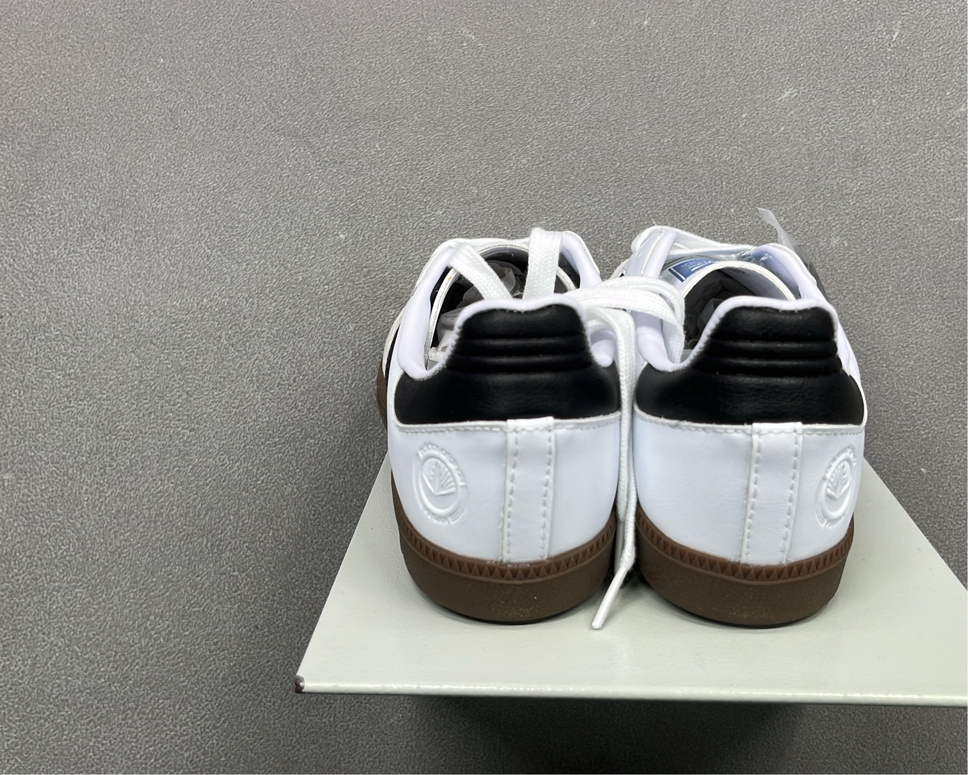 Adidas Samba OG Classic Retro Sneakers