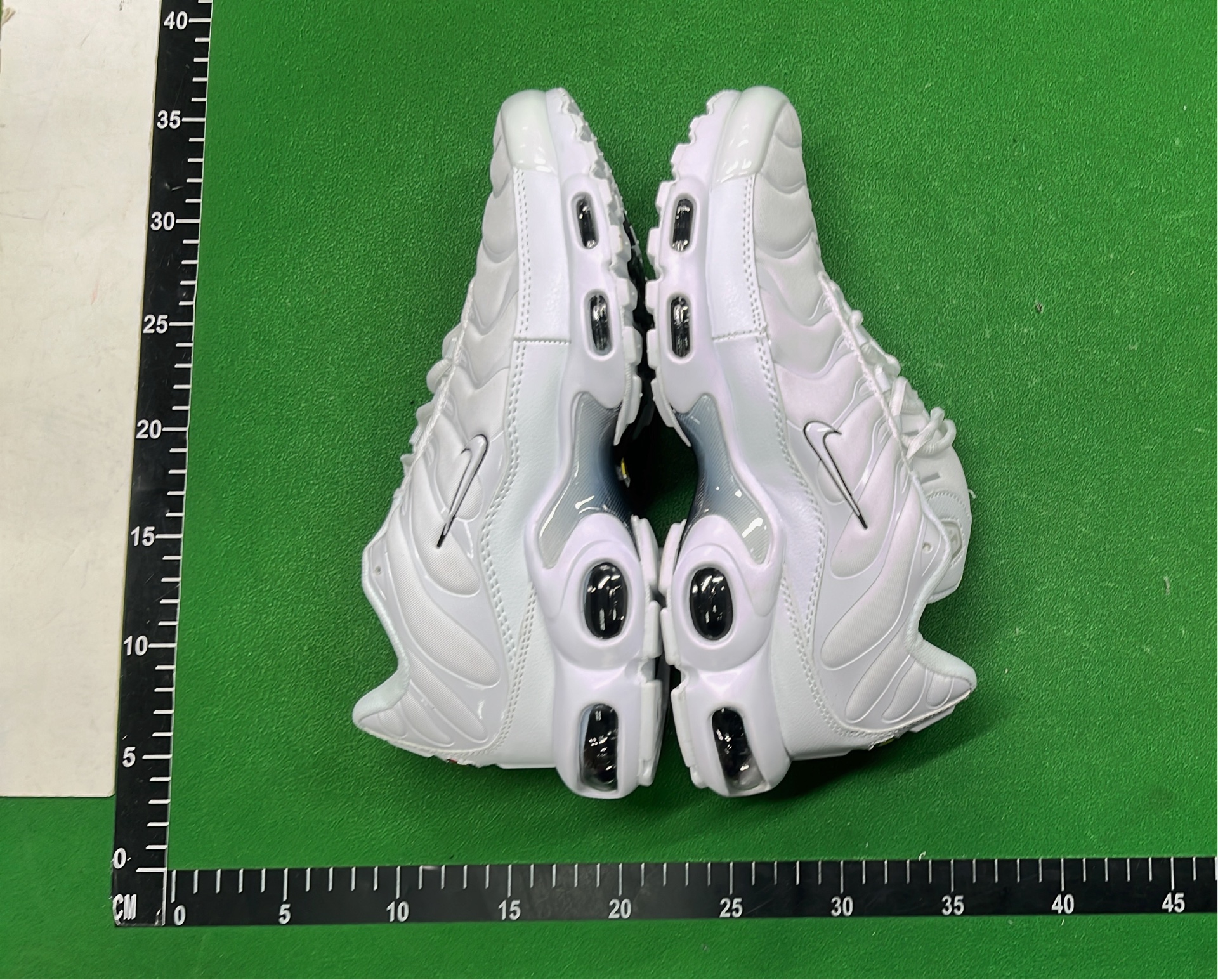 Nike Air Max TN Shoes - Classic Running Sneakers for Men and Women