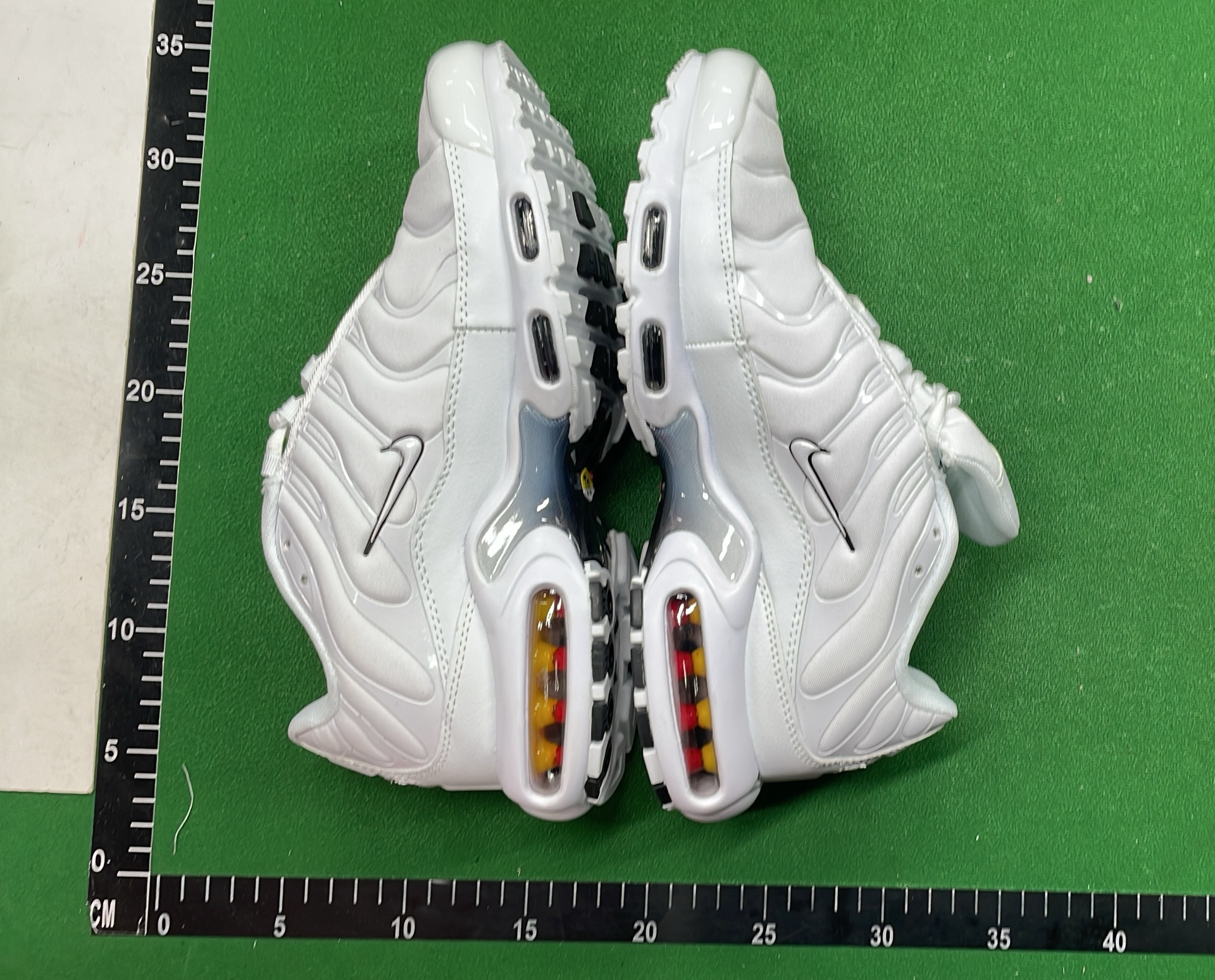 Nike Air Max TN Shoes - Classic Running Sneakers for Men and Women