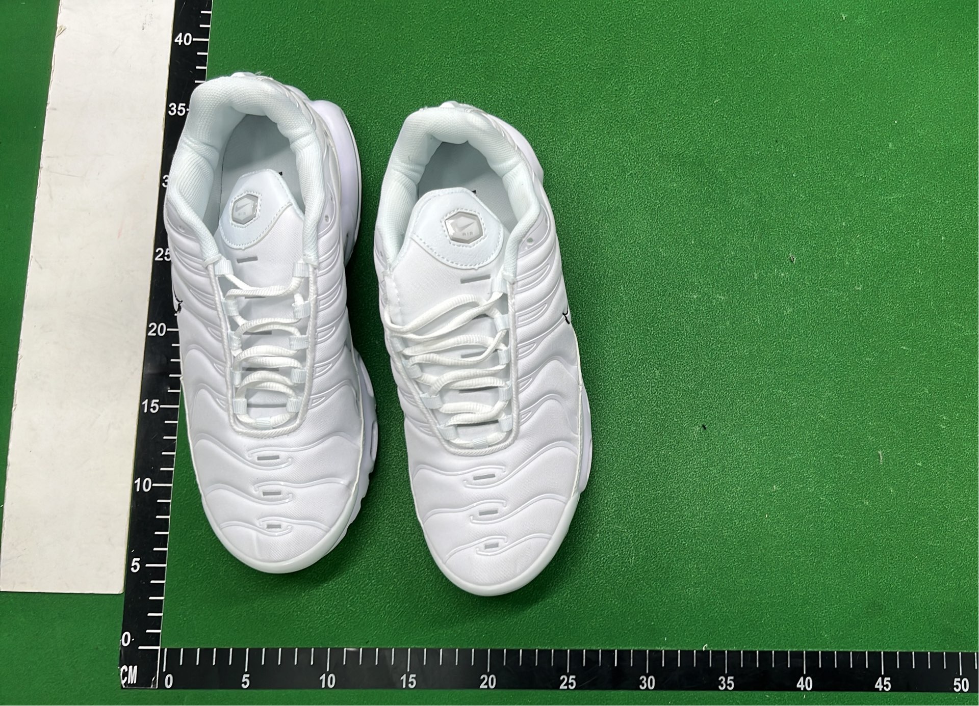 Nike Air Max TN Shoes - Classic Running Sneakers for Men and Women