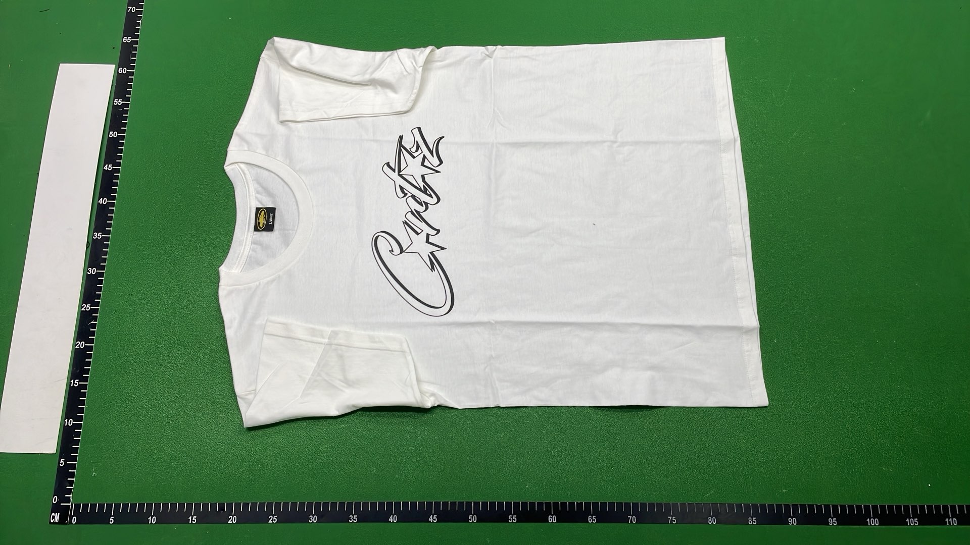 Critz Signature T-Shirt - Premium Streetwear Design