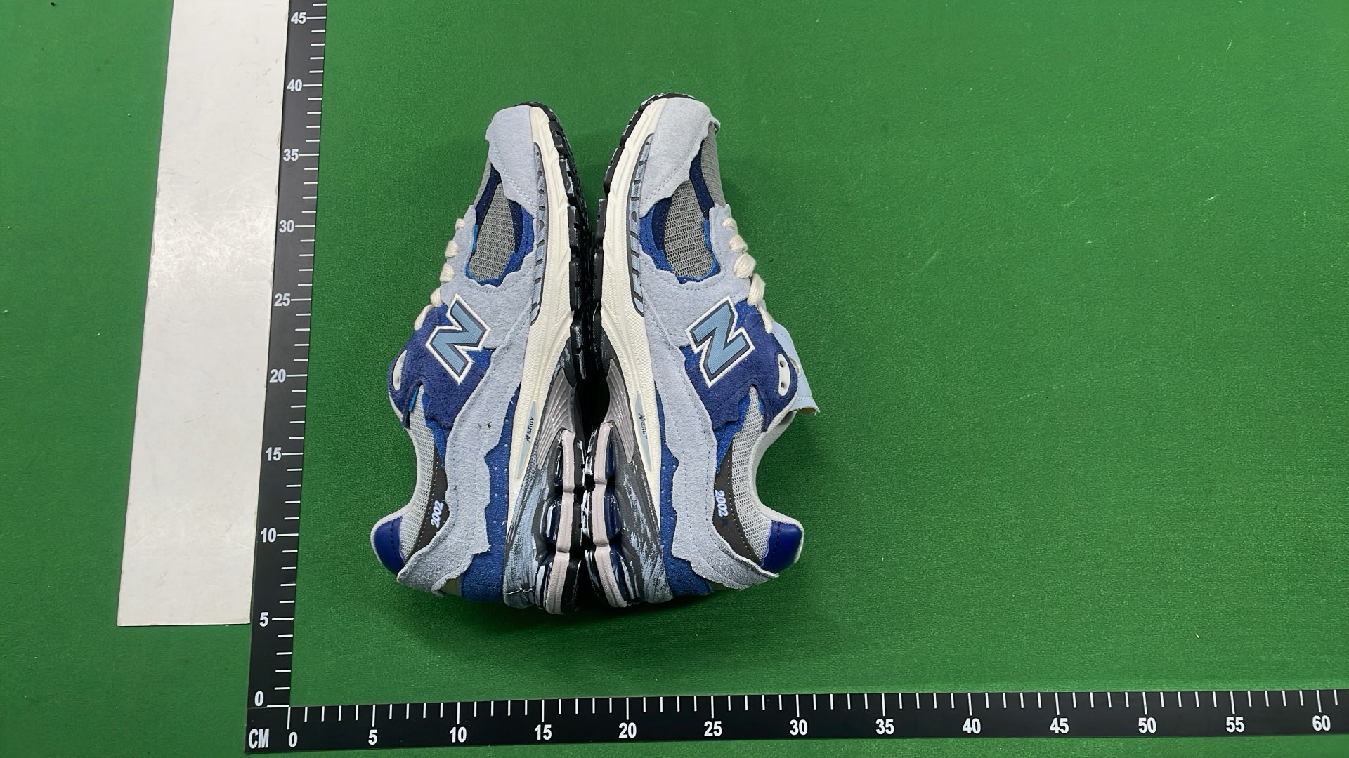 New Balance 990v4 Running Shoes - Premium Comfort & Support