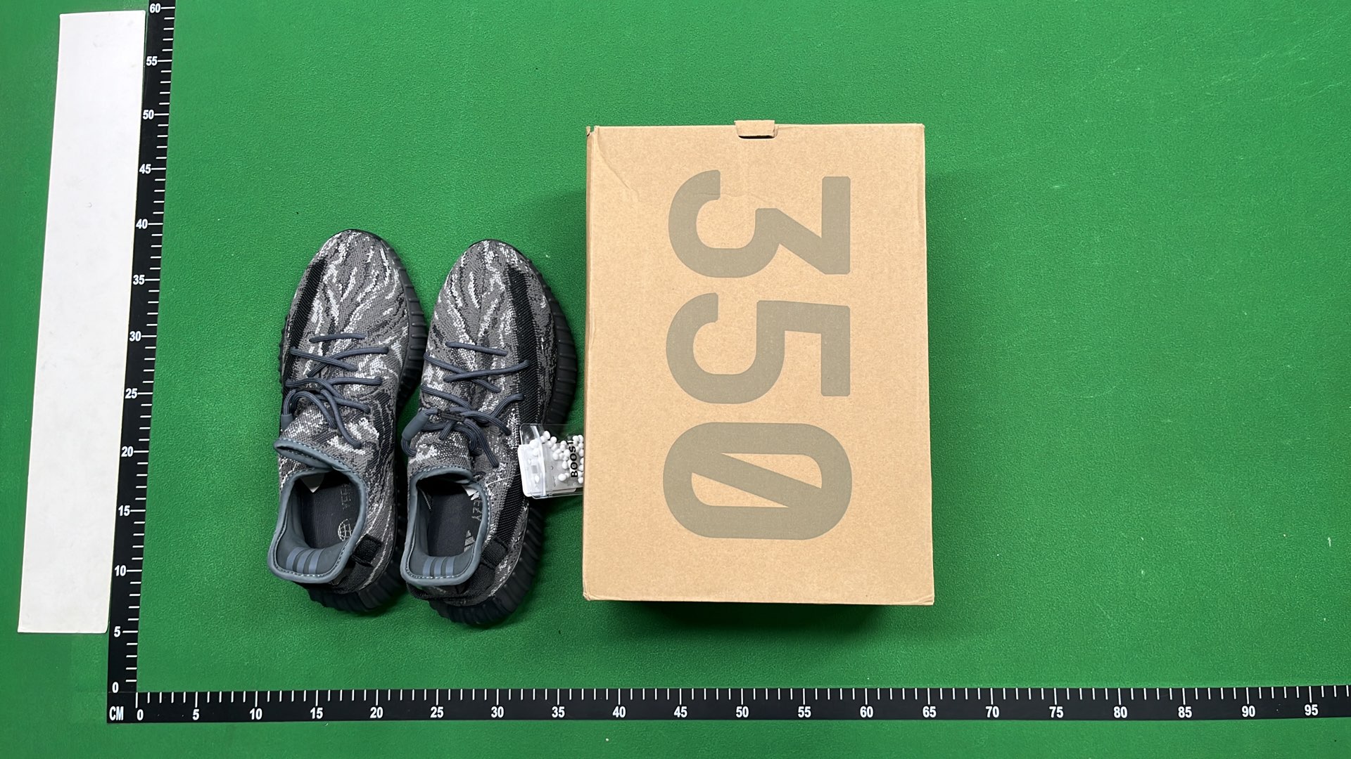 Yeezy Boost 350 V2 Sneakers Collection
